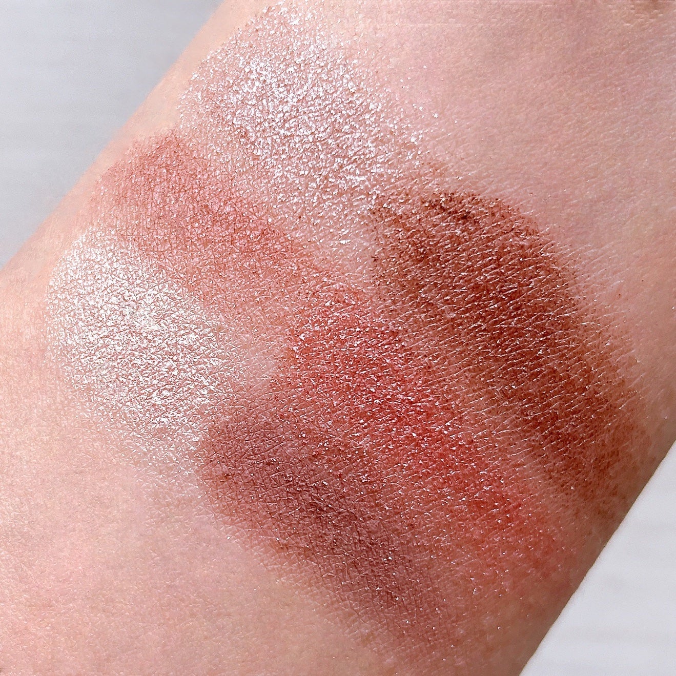 6色アイシャドウパレット/and us/アイシャドウパレットを使ったクチコミ(2枚目)