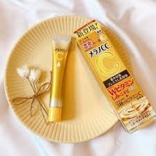 薬用しみ集中対策 プレミアム美容液/メラノCC/美容液を使ったクチコミ(1枚目)