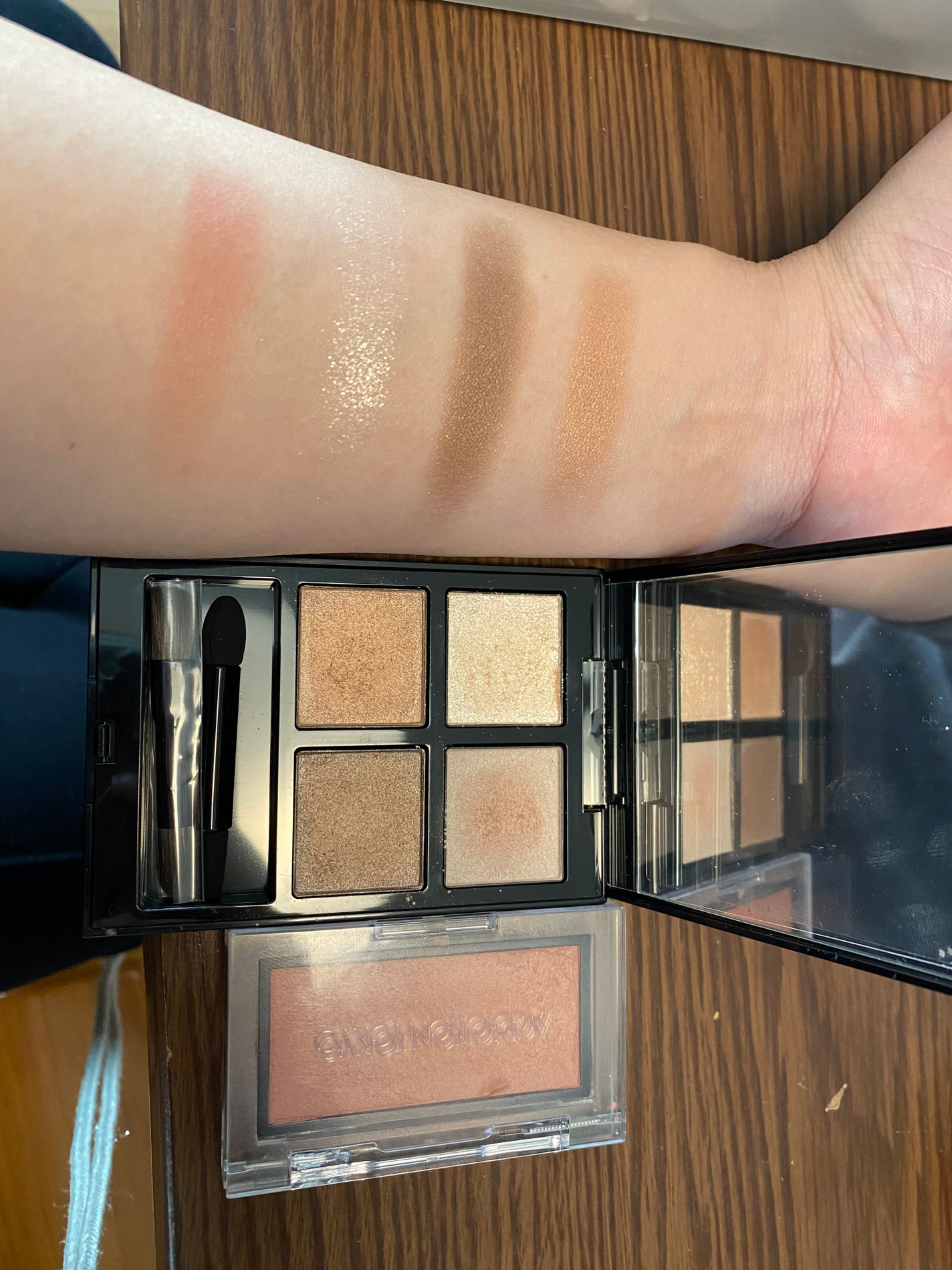 アディクション ザ ブラッシュ マット/ADDICTION/パウダーチークを使ったクチコミ(4枚目)