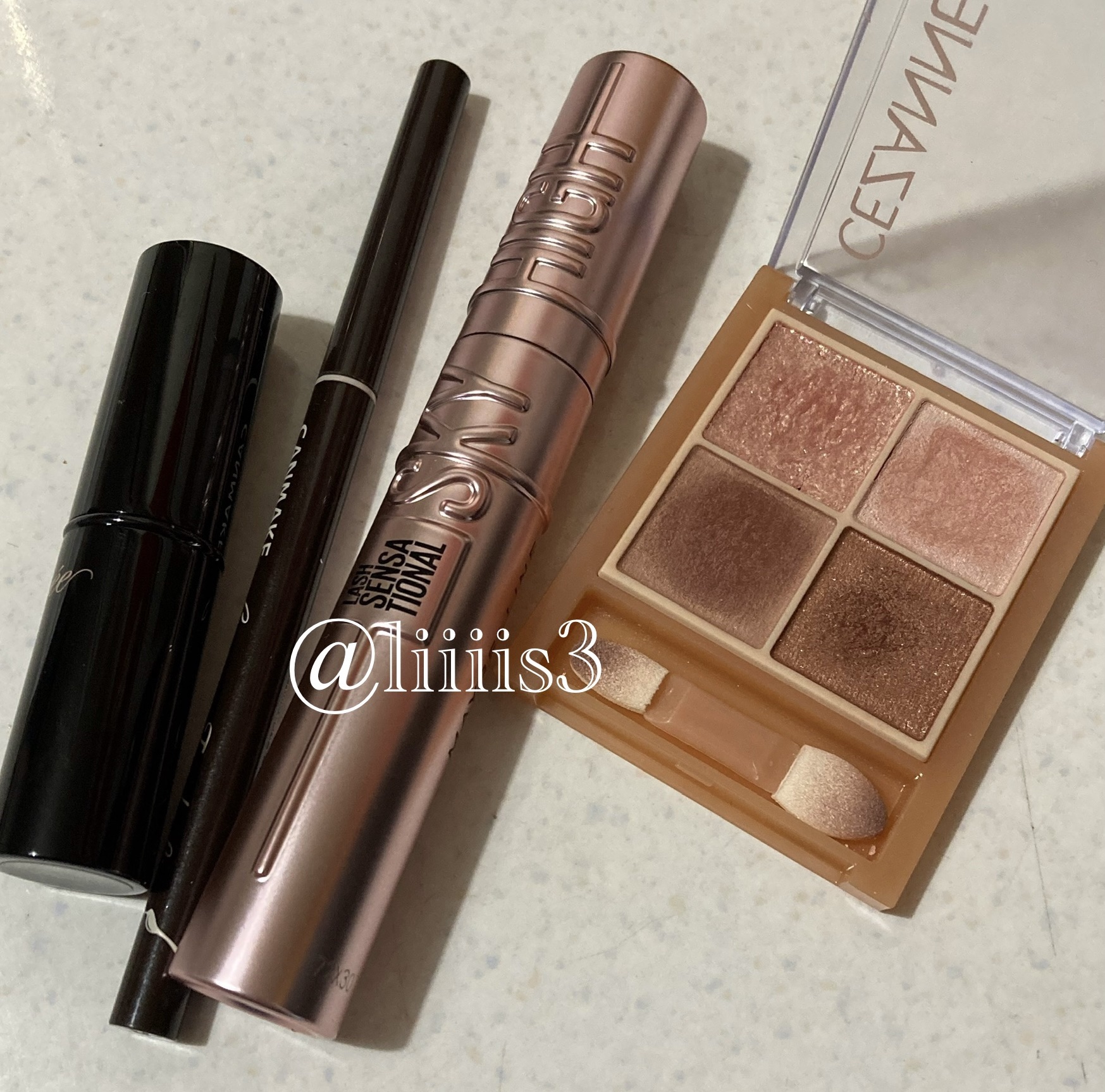 ベージュトーンアイシャドウ/CEZANNE/アイシャドウパレットを使ったクチコミ（1枚目）