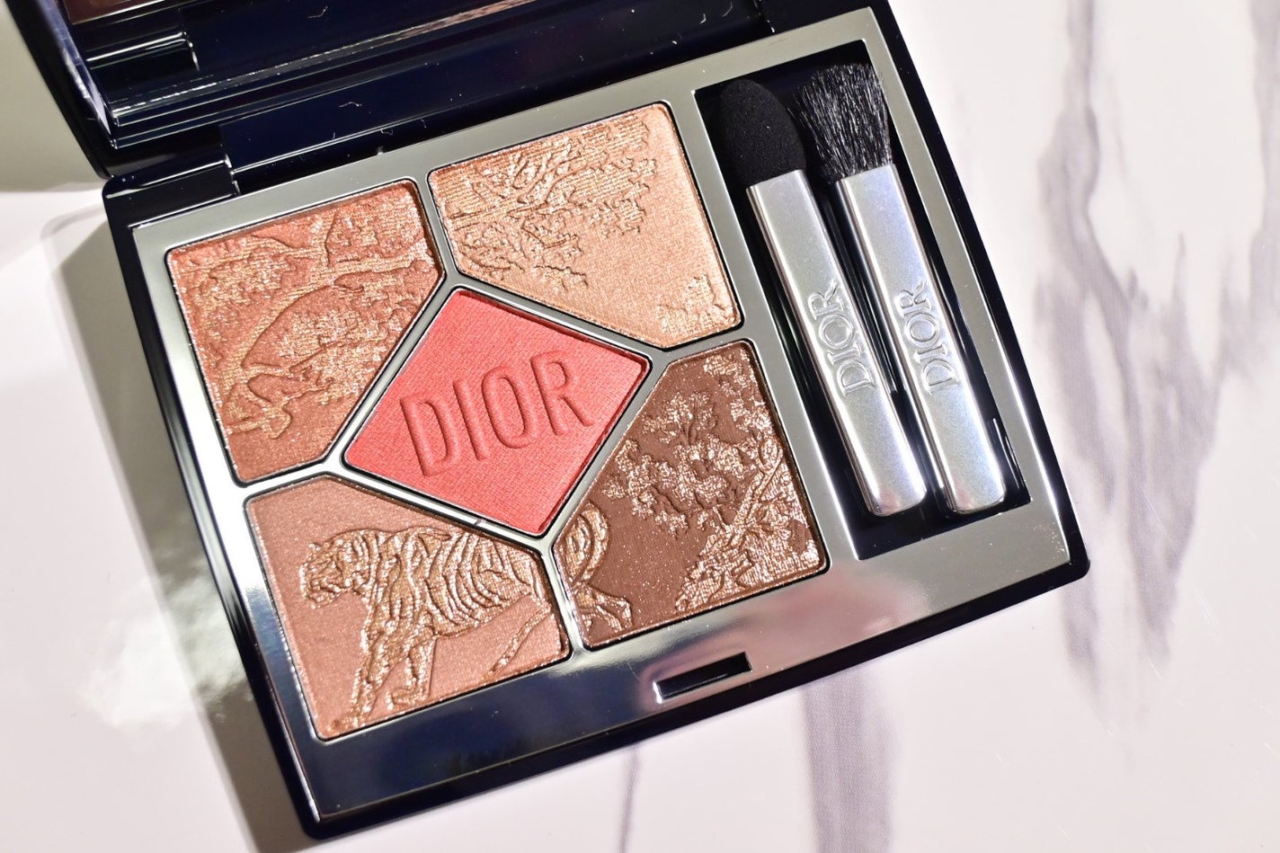 ディオールショウ サンク クルール/Dior/アイシャドウを使ったクチコミ(2枚目)