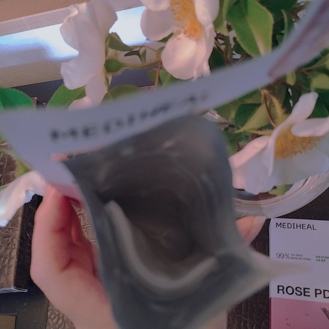 mcgroupakiko on LIPS 「お散歩日和の今日は、疲れた素肌のためにダーマコスメブランド、【..」(9枚目)