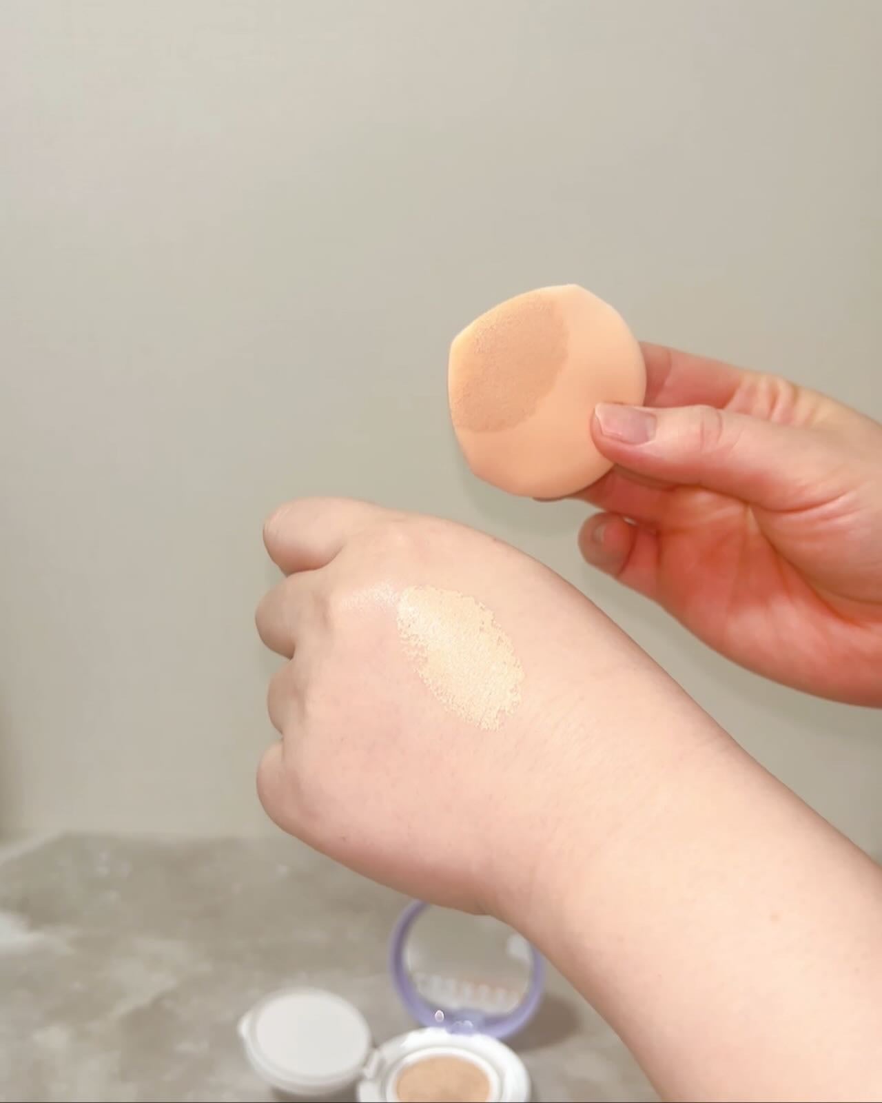 パンテノールバリアクッション/COSNORI/クッションファンデーションを使ったクチコミ(4枚目)