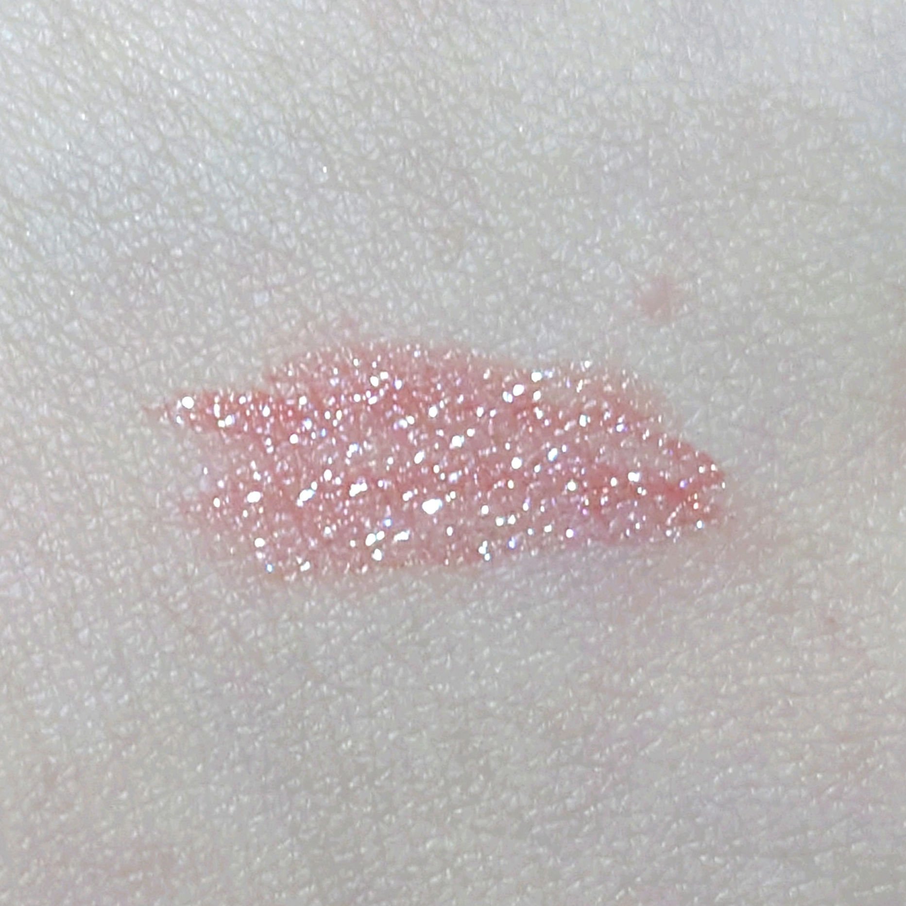 エテュセ アイエディション(グリッターライナー)/ettusais/リキッドアイライナーを使ったクチコミ（3枚目）