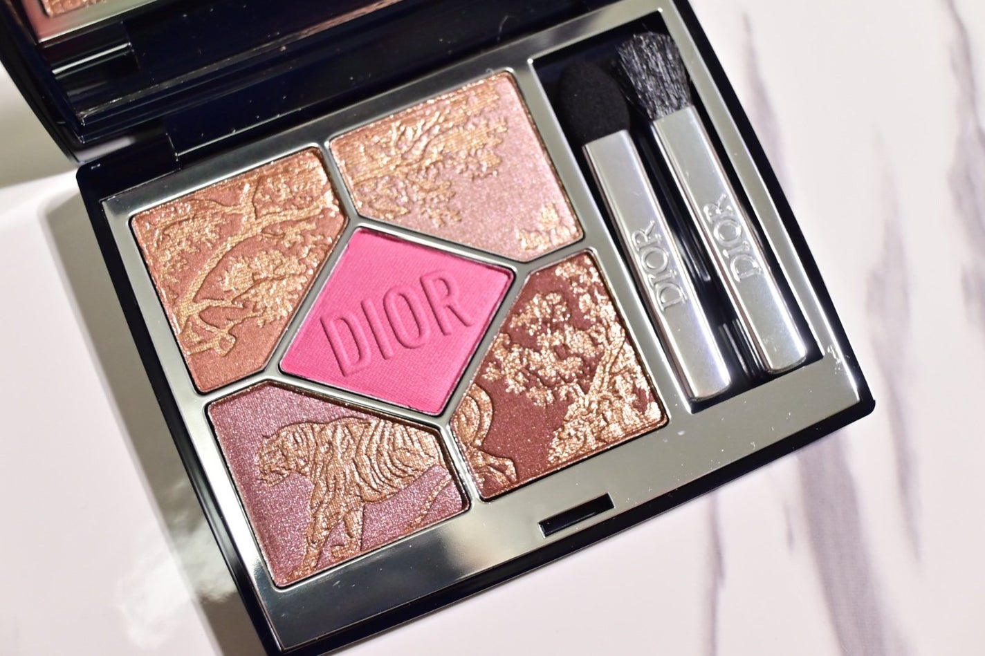 ディオールショウ サンク クルール/Dior/アイシャドウを使ったクチコミ(4枚目)