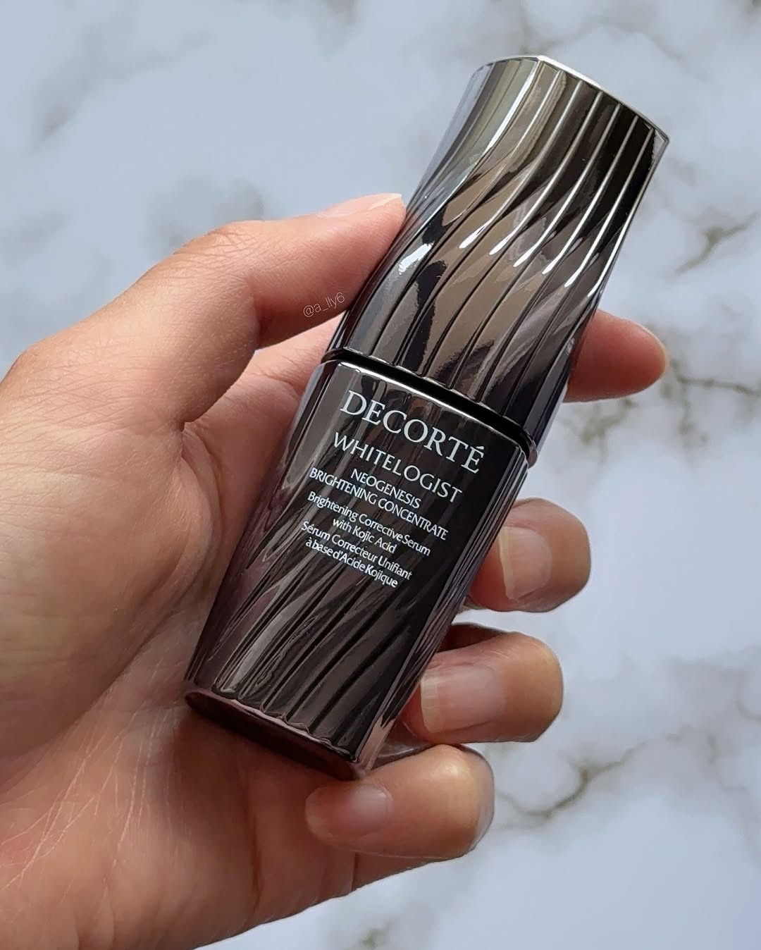 ホワイトロジスト　ネオジェネシス　ブライトニング コンセントレイト/DECORTÉ/美容液を使ったクチコミ（1枚目）
