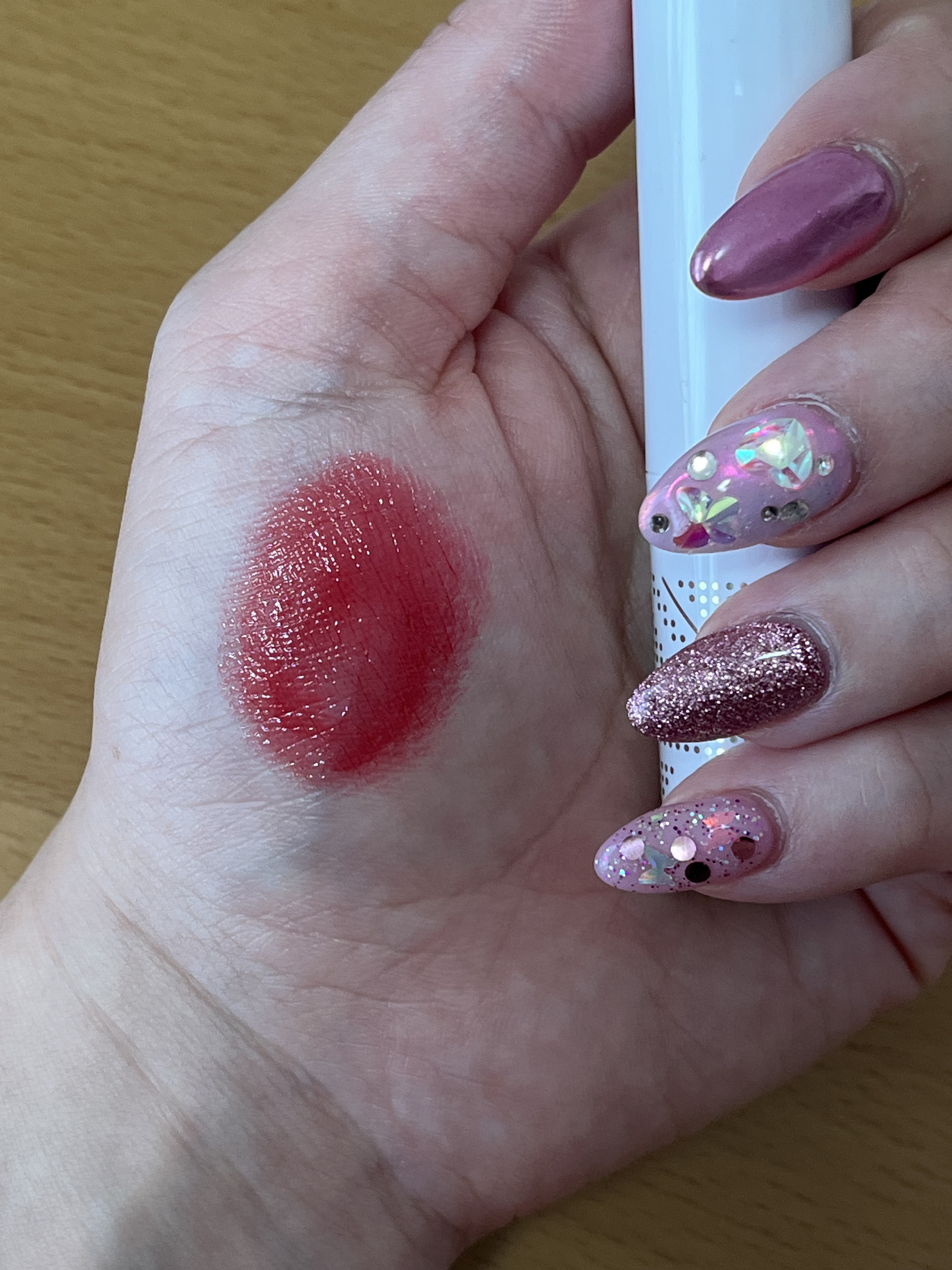 ラスティングフィニッシュ オイルティントリップ/リンメル ロンドン/リップティントを使ったクチコミ（3枚目）