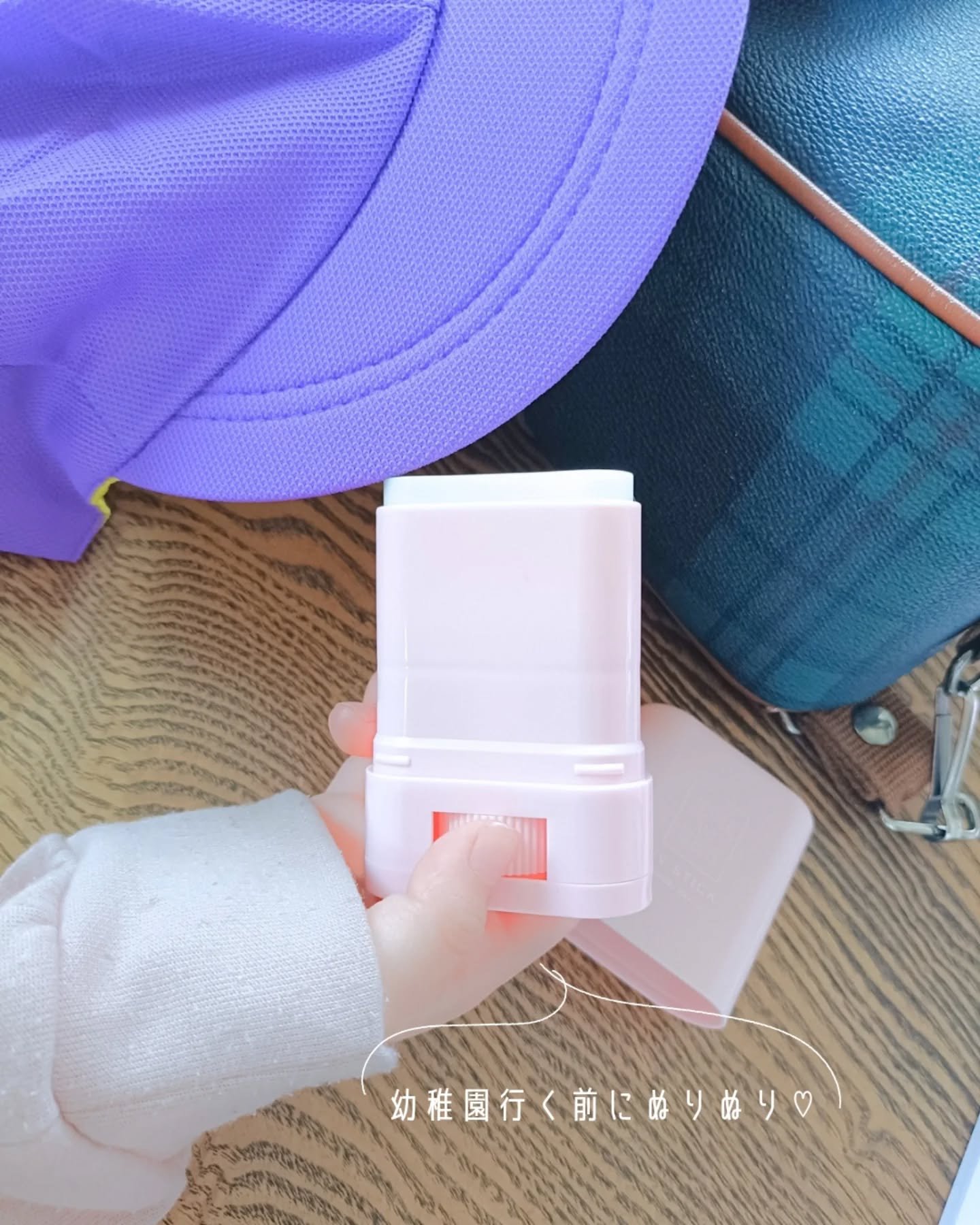 クリアUVスティック 通常版/Mother&Daughter/日焼け止めスティックを使ったクチコミ（3枚目）