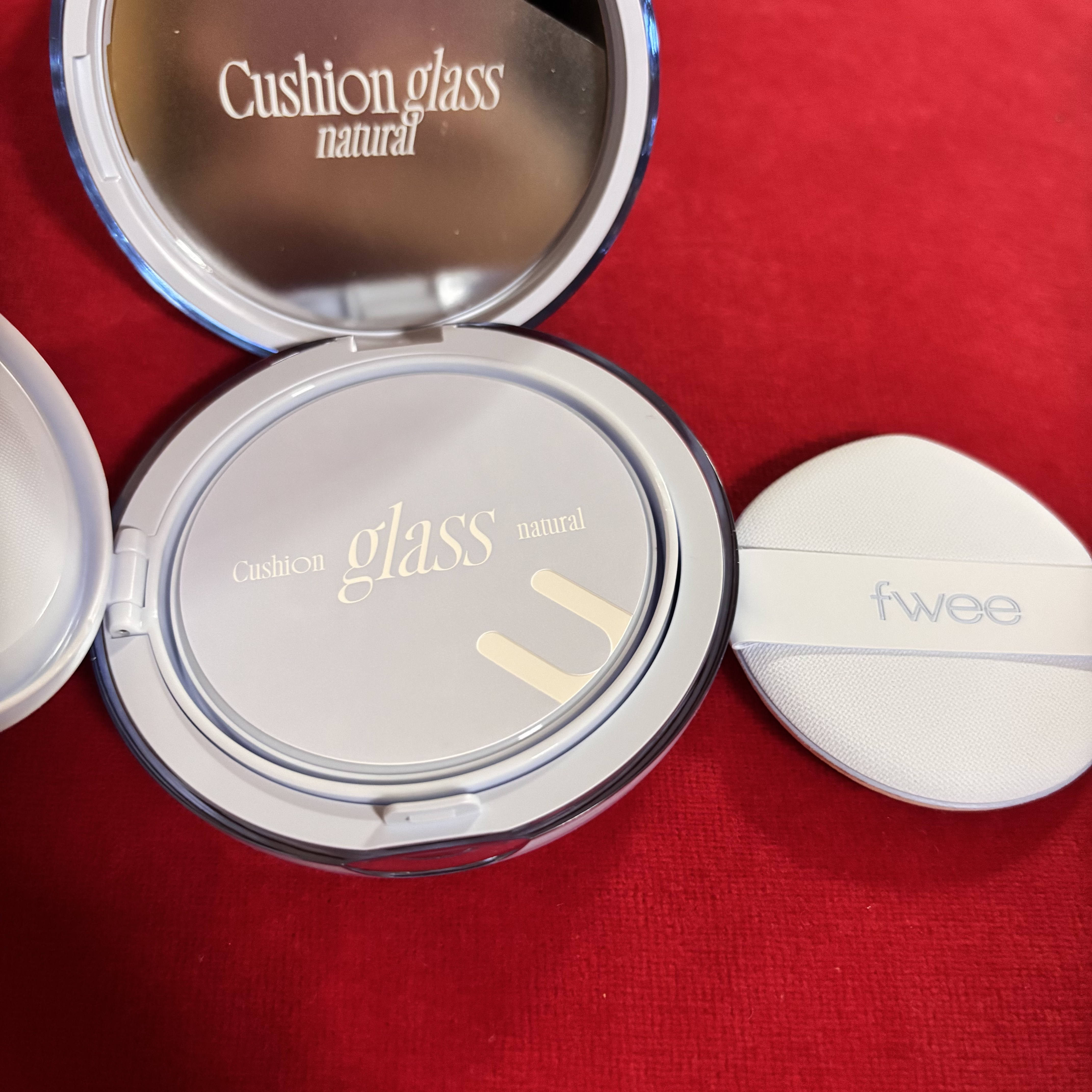 フィー クッションガラス ナチュラル/fwee/クッションファンデーションを使ったクチコミ（3枚目）