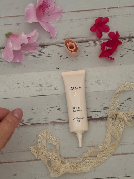 イオナR UVバリアCC/IONA/日焼け止めクリームを使ったクチコミ(4枚目)