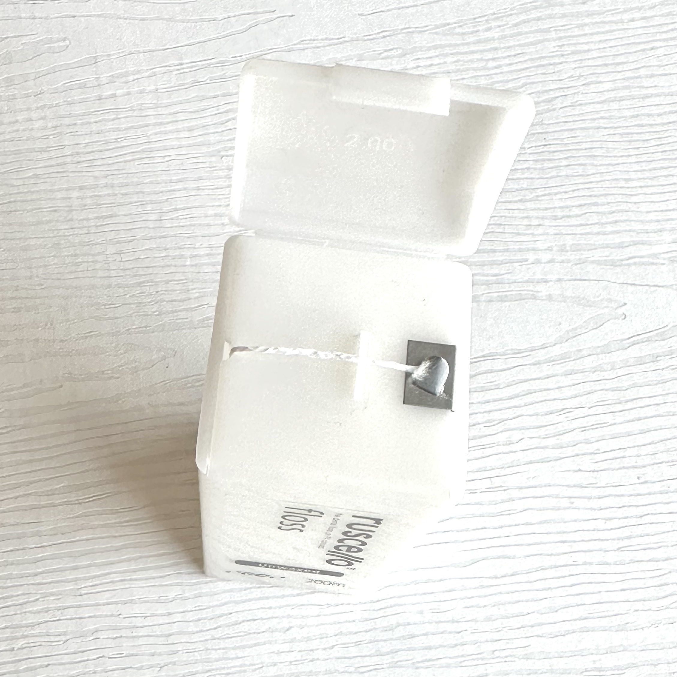 フロス/ルシェロ/デンタルフロス・歯間ブラシを使ったクチコミ（3枚目）