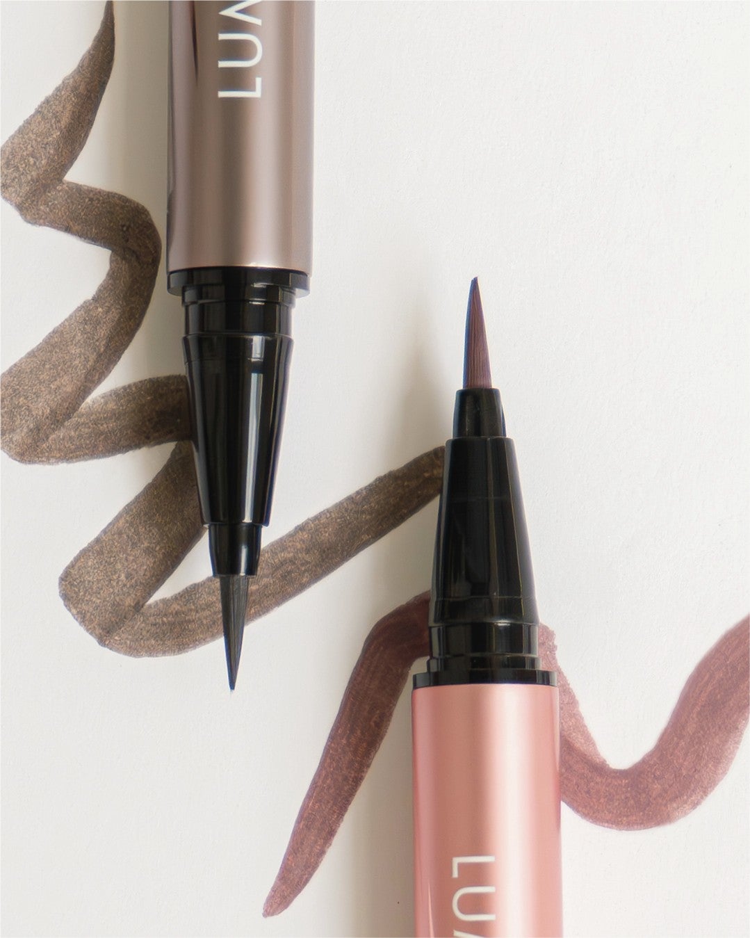 スキルレスライナー/LUMIURGLAS/リキッドアイライナーを使ったクチコミ(1枚目)