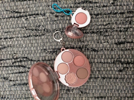 フィー ポケットアイパレット/fwee/アイシャドウパレットを使ったクチコミ(3枚目)