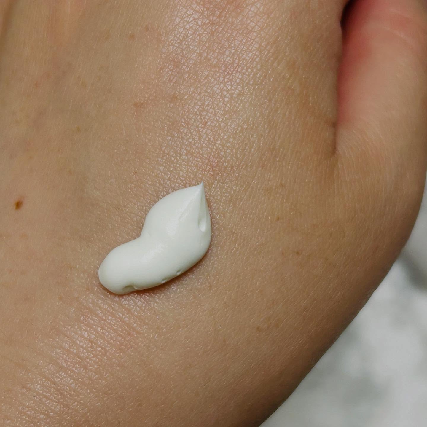 ソリスト スムースUV パウダリークリーム/ナリス化粧品/日焼け止めクリームを使ったクチコミ（3枚目）