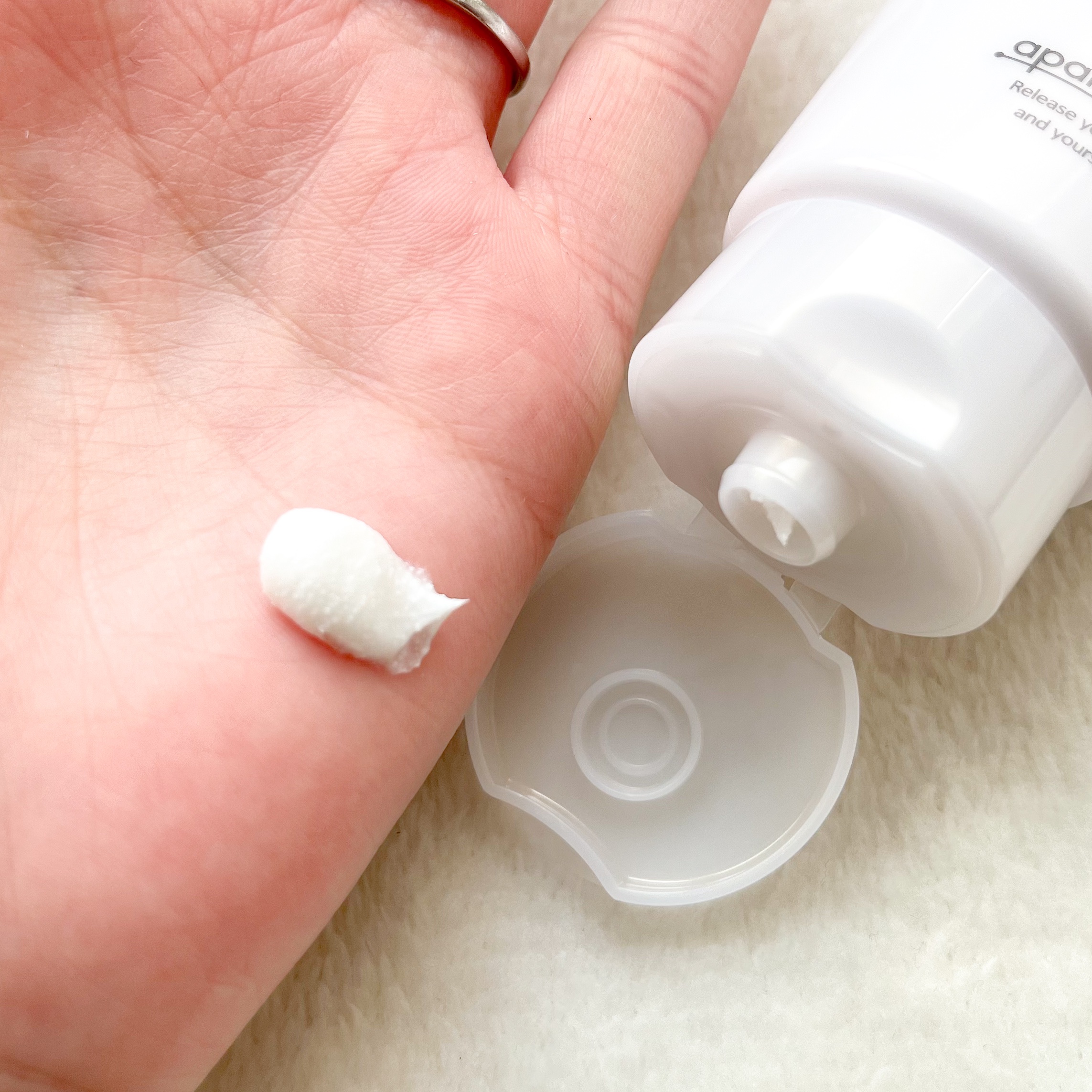 フェイススクラブ /HAP＋R/スクラブ・ゴマージュを使ったクチコミ（2枚目）