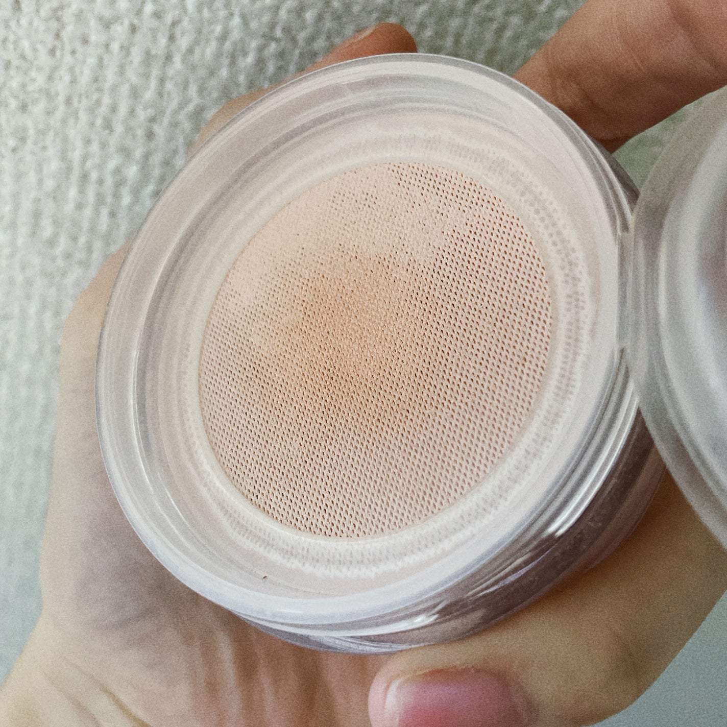 セラムフィット モイストフェイスパウダー/ByUR/ルースパウダーを使ったクチコミ(2枚目)