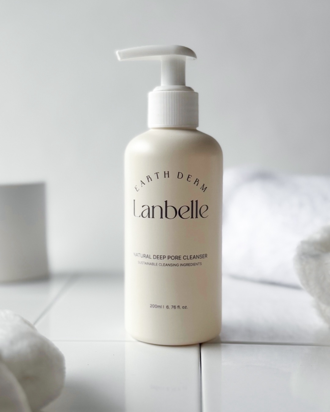 ナチュラルディープポアクレンザー/LANBELLE/その他洗顔料を使ったクチコミ（1枚目）