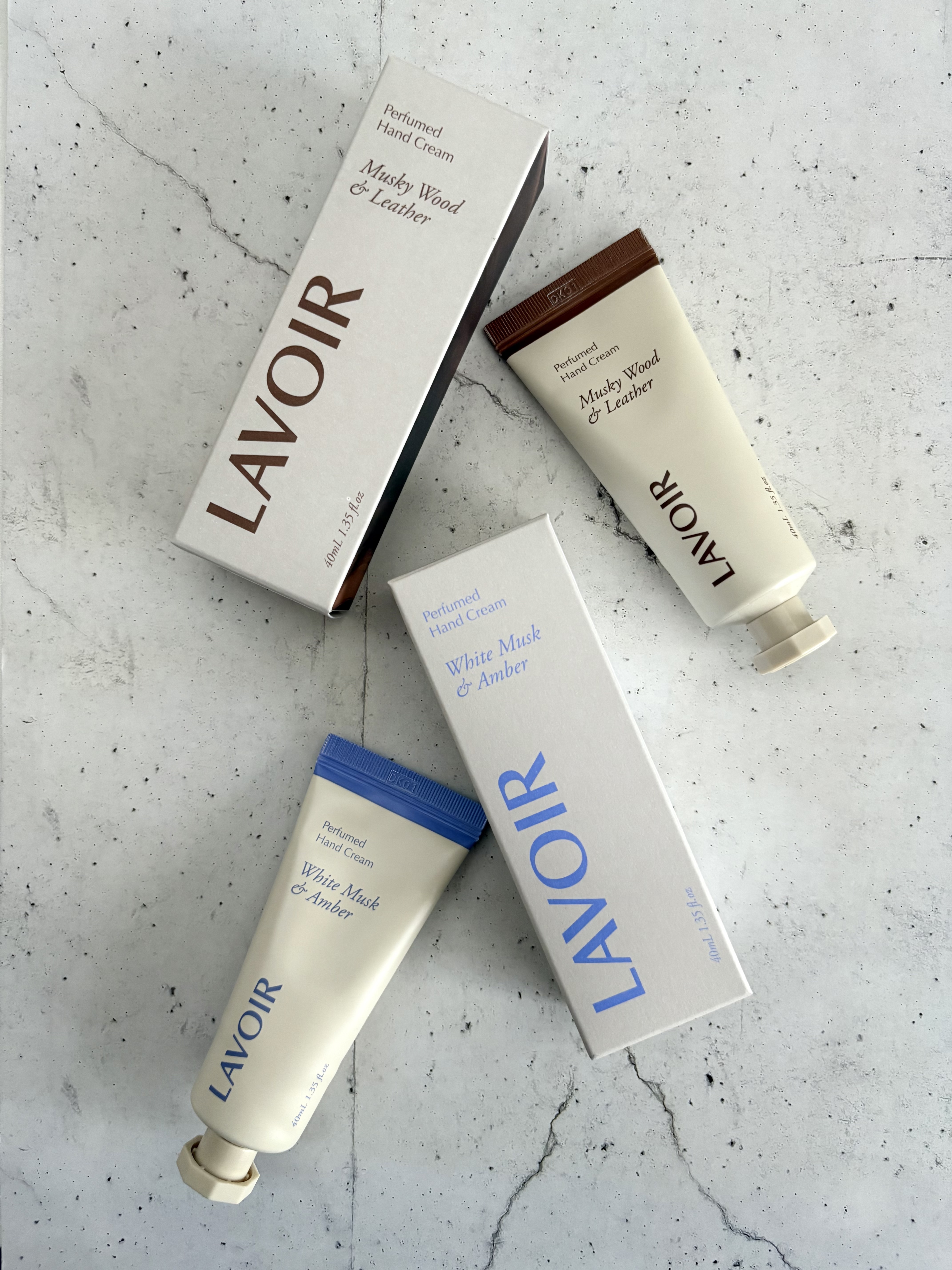 パフュームハンドクリーム ホワイトムスク＆アンバー/LAVOIR/ハンドクリームを使ったクチコミ（1枚目）