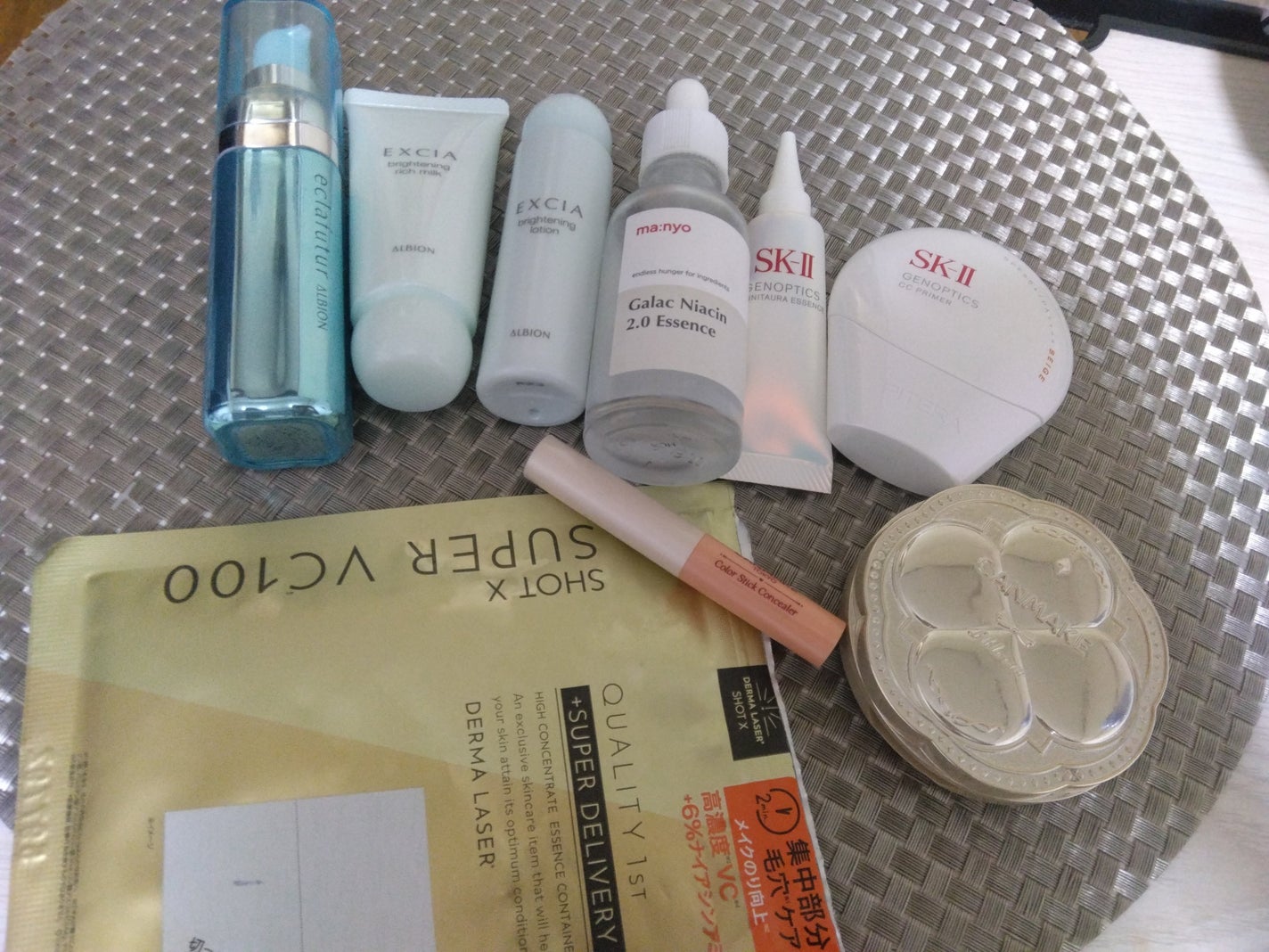 ジェノプティクス オーラ エッセンス/SK-II/美容液を使ったクチコミ(1枚目)