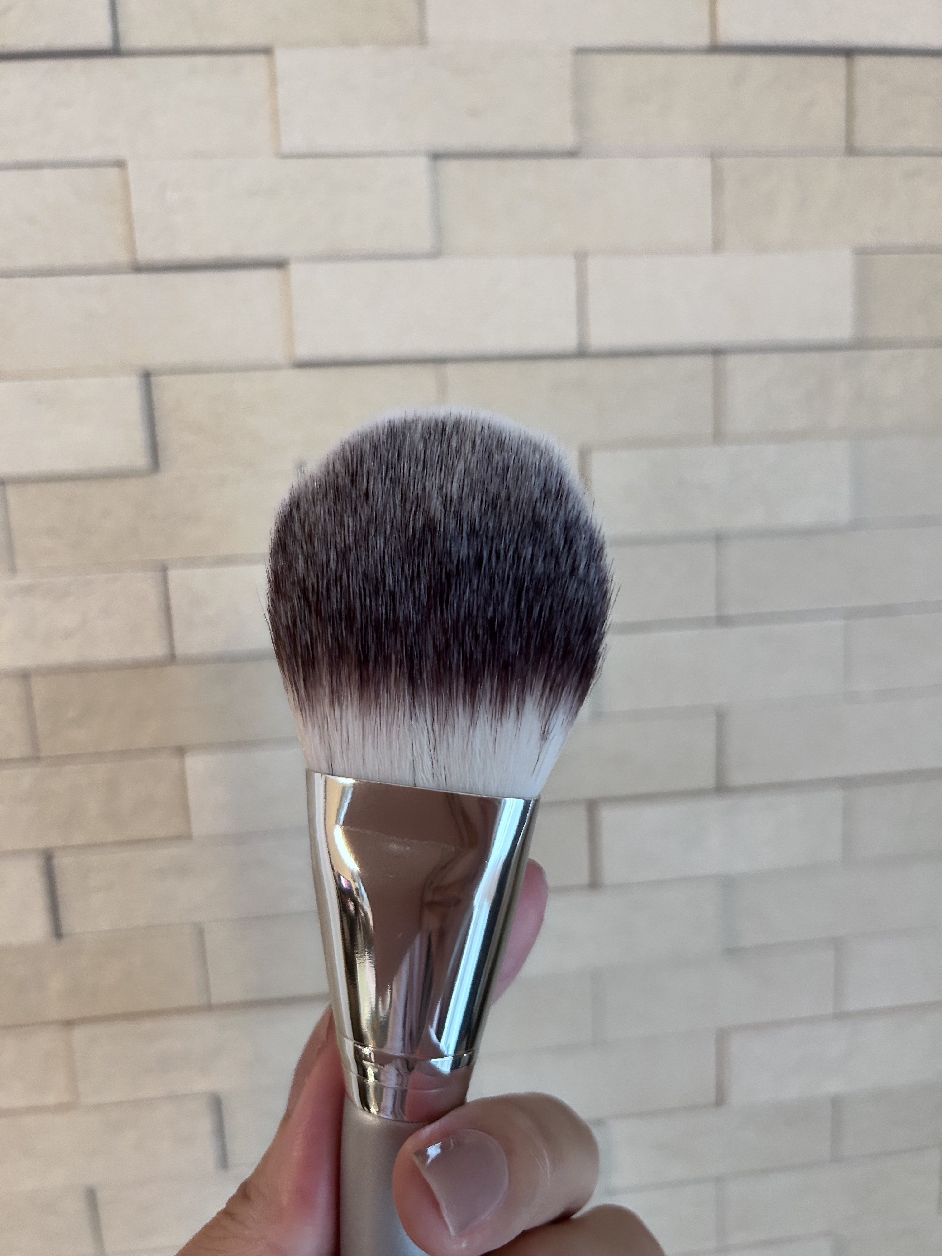 パウダーファンブラシ/ロージーローザ/メイクブラシを使ったクチコミ（1枚目）