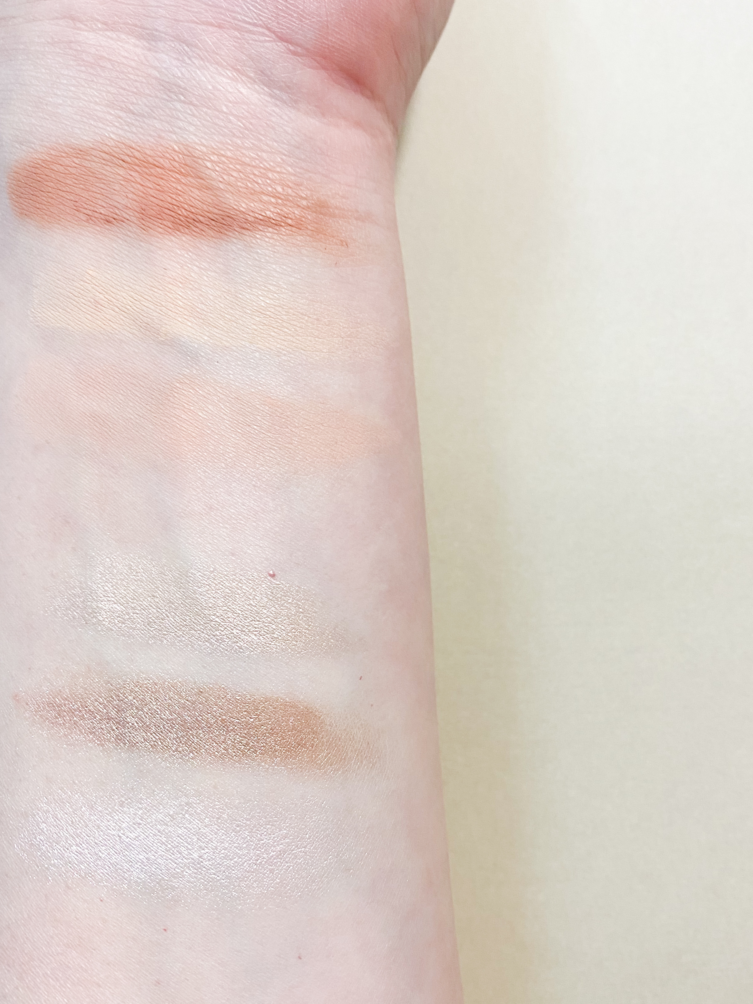 ウインク アイ シェード プライマー/Javin De Seoul/リキッドアイシャドウを使ったクチコミ（3枚目）