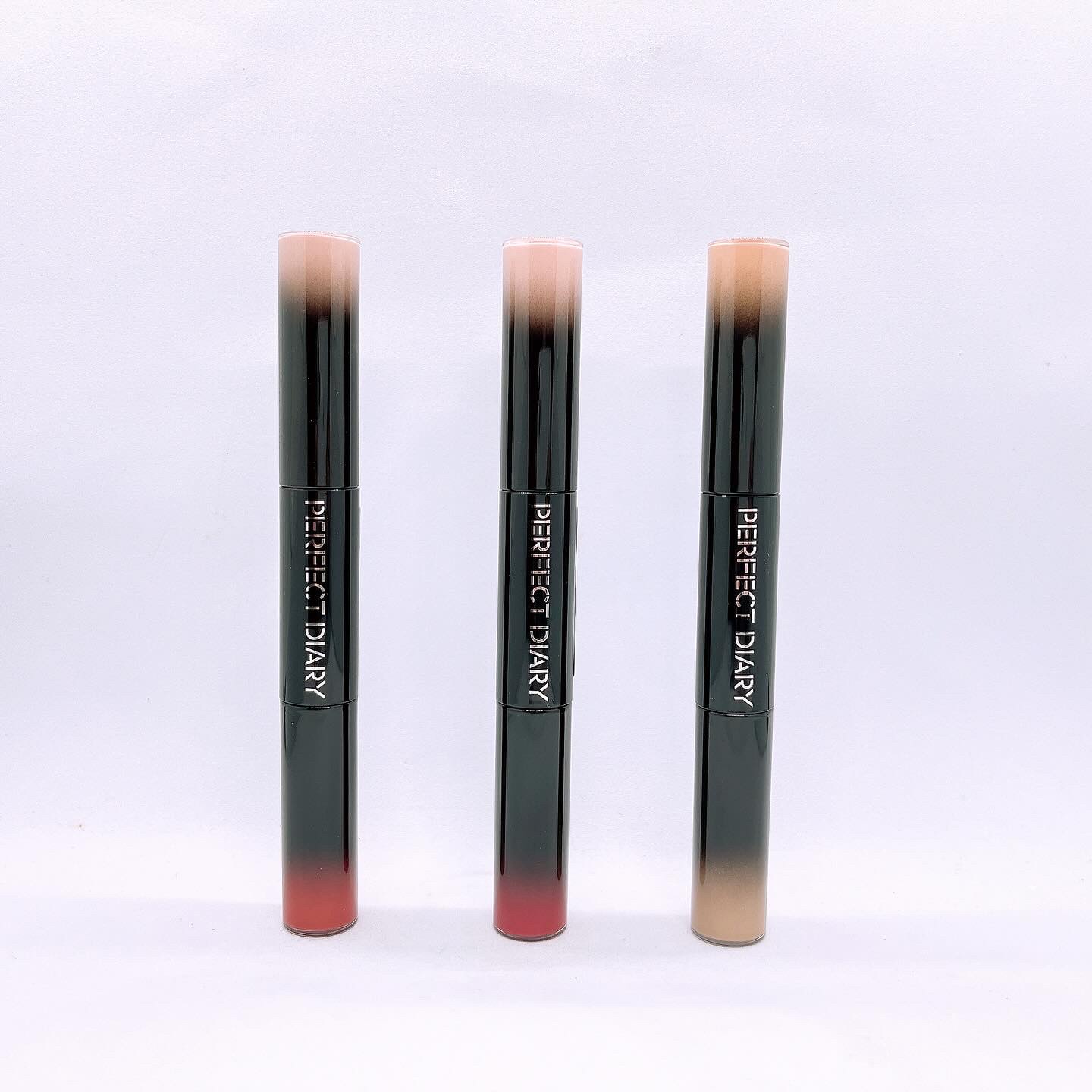 マルチスティック ハイライト ＆ チーク/PERFECT DIARY/リキッドチークを使ったクチコミ（1枚目）