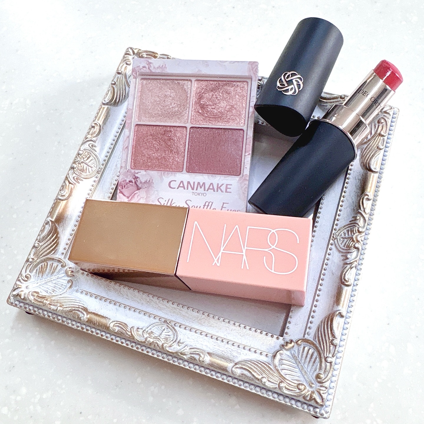 ルージュデコルテ　クリームグロウ 11G fully bloomed/DECORTÉ/口紅を使ったクチコミ（1枚目）