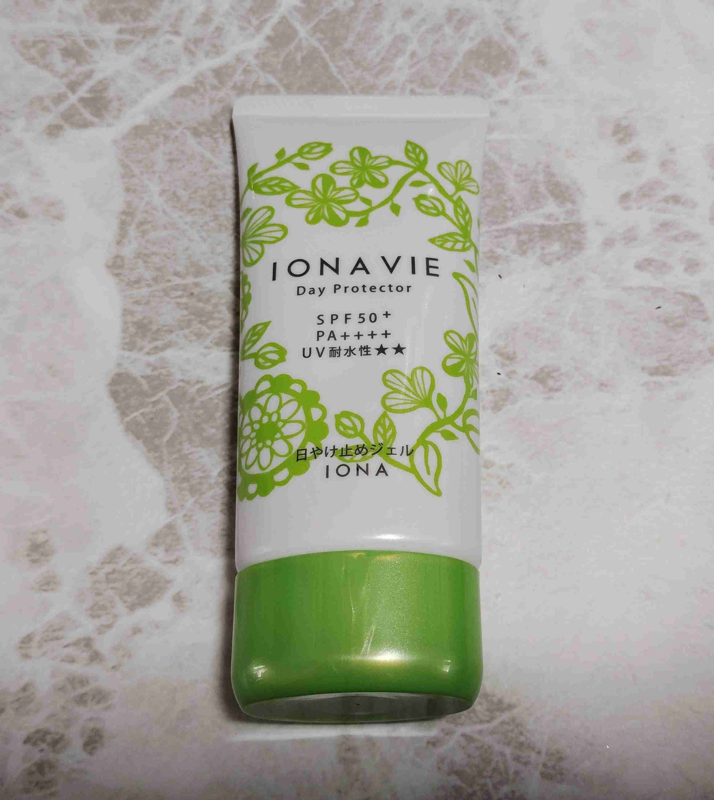 デイ プロテクター FB/イオナヴィー/日焼け止めジェルを使ったクチコミ(1枚目)