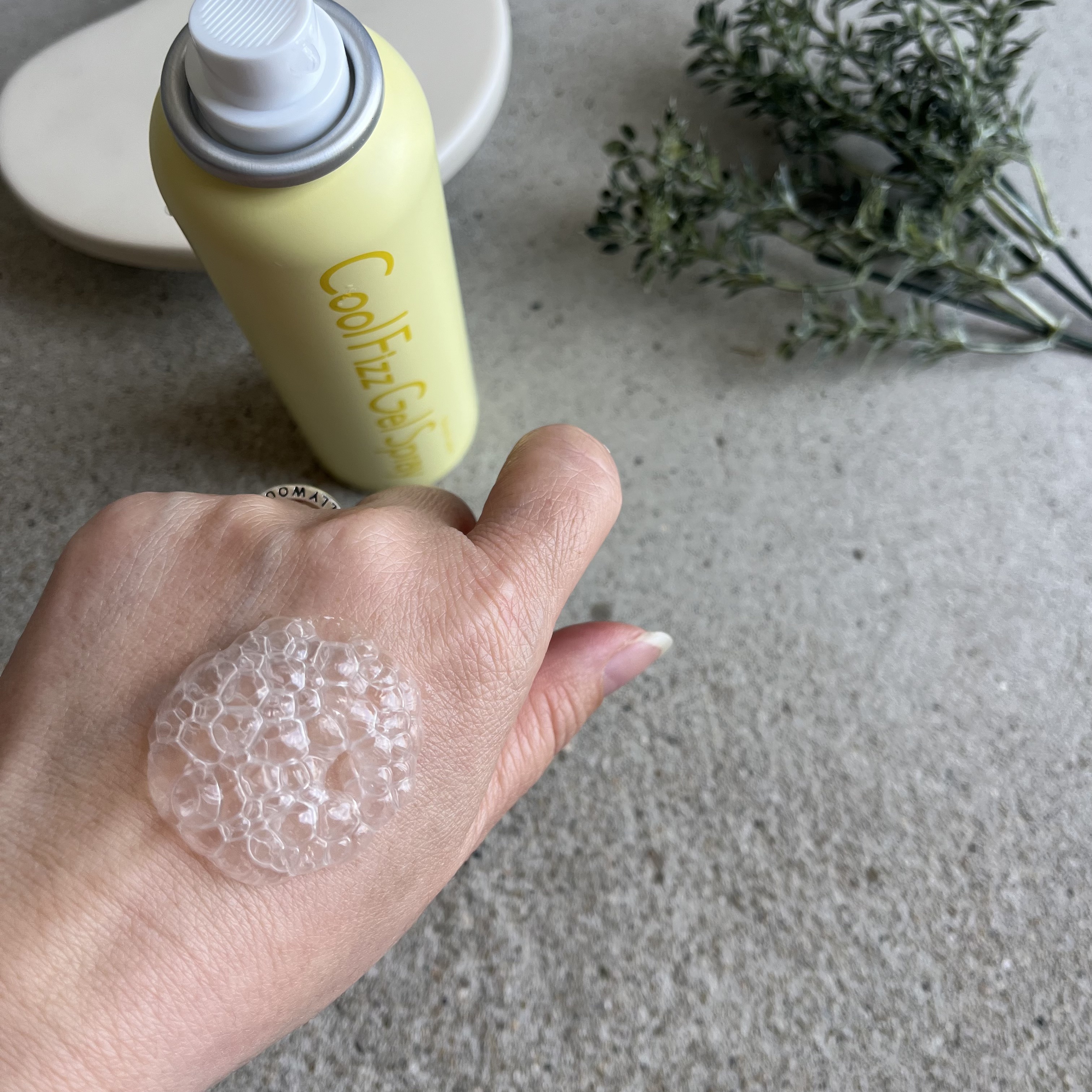 フローズンスプレー ホワイトサボンの香り/スキューズミー/デオドラント・制汗剤を使ったクチコミ（3枚目）