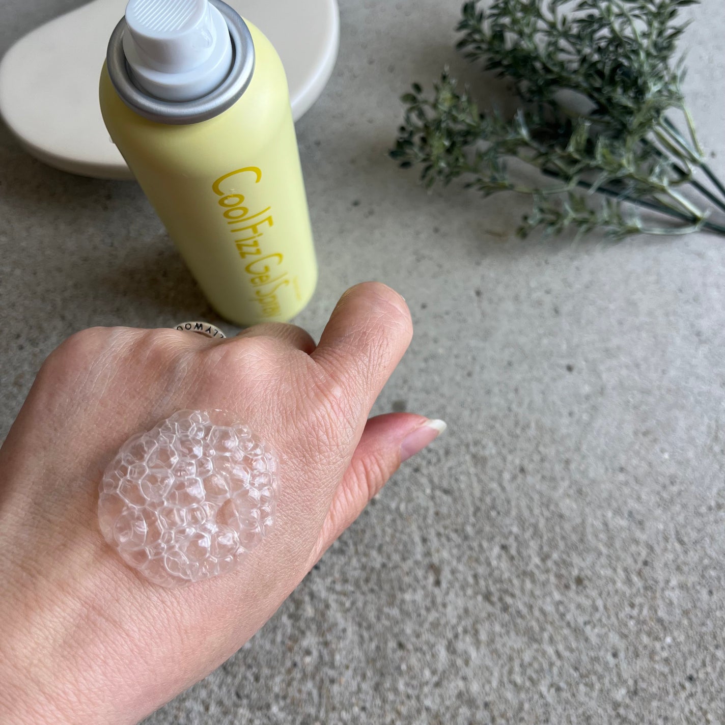 フローズンスプレー ホワイトサボンの香り/スキューズミー/デオドラント・制汗剤を使ったクチコミ(3枚目)