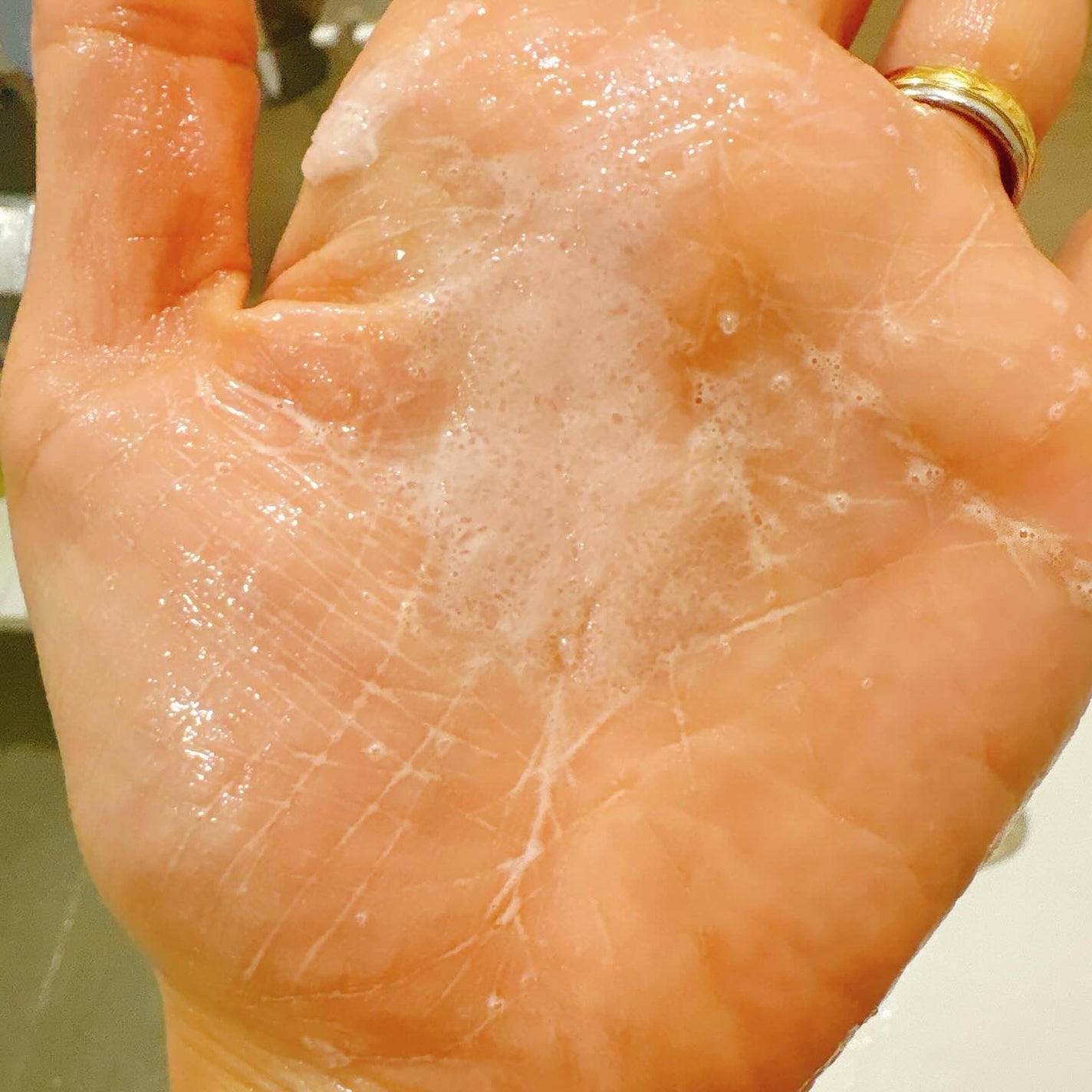 フレッシュクラウドスクラブ ラベンダー&ペア/アレンシア/ボディスクラブを使ったクチコミ(3枚目)