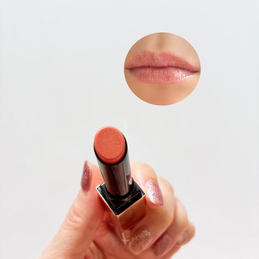 アフターグロー　センシュアルシャイン　リップスティック/NARS/口紅を使ったクチコミ（1枚目）