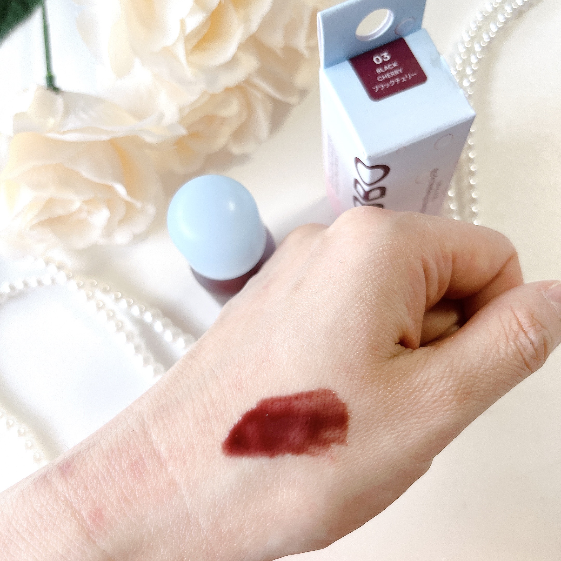 ジューシーベリープランピングリップオイル/TOCOBO/リップグロスを使ったクチコミ（2枚目）