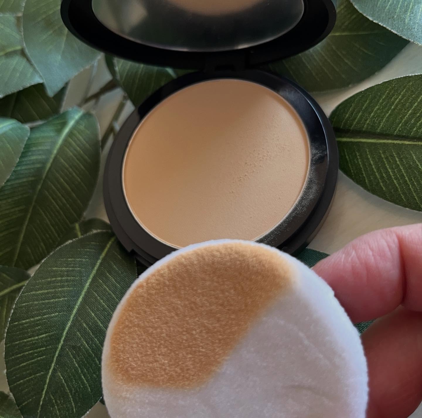 ミネラルファンデーション/D-RAY/パウダーファンデーションを使ったクチコミ（3枚目）