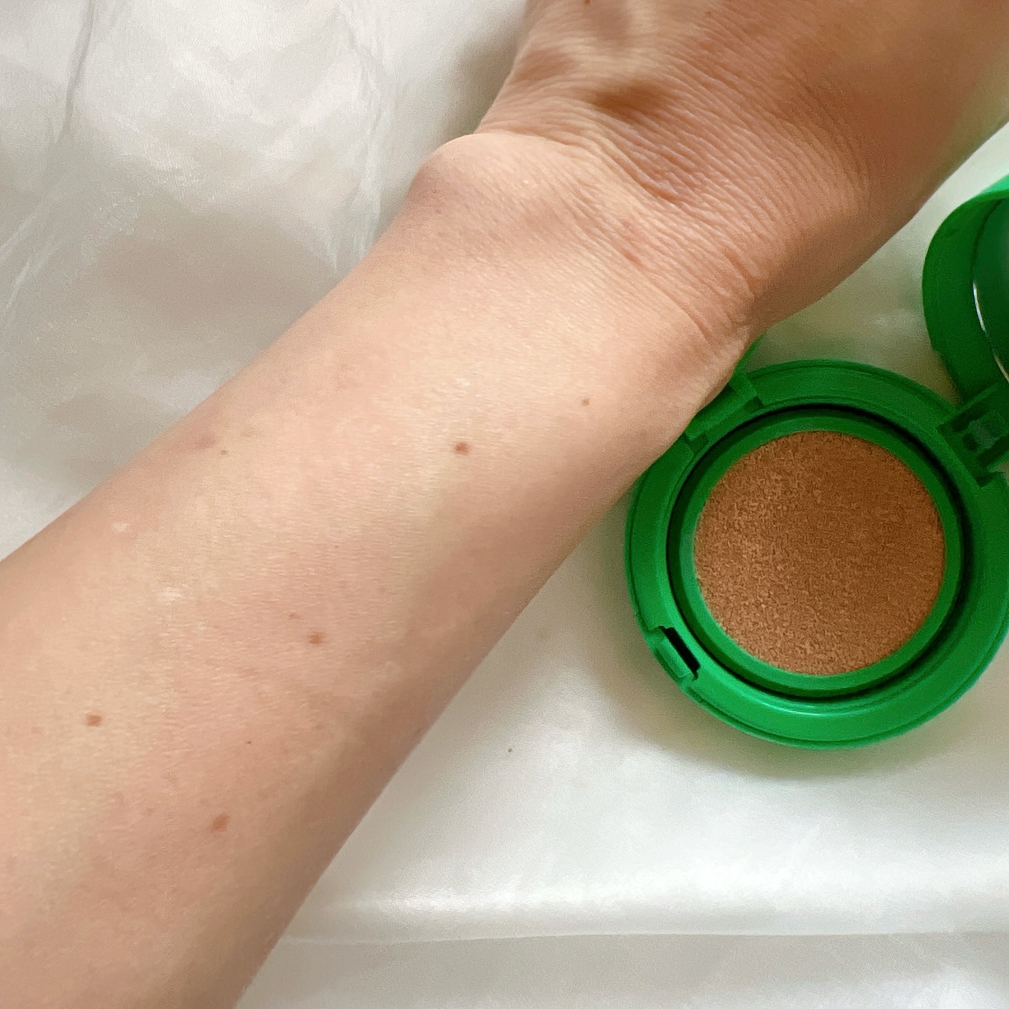 メラトーニングアンプル/Easydew/美容液を使ったクチコミ（3枚目）