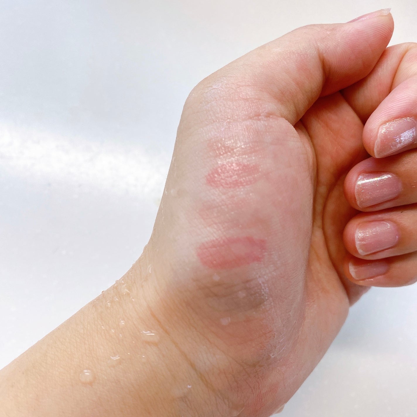 SPICY PINK パウティミラーティント/Uhue/リップティントを使ったクチコミ(3枚目)