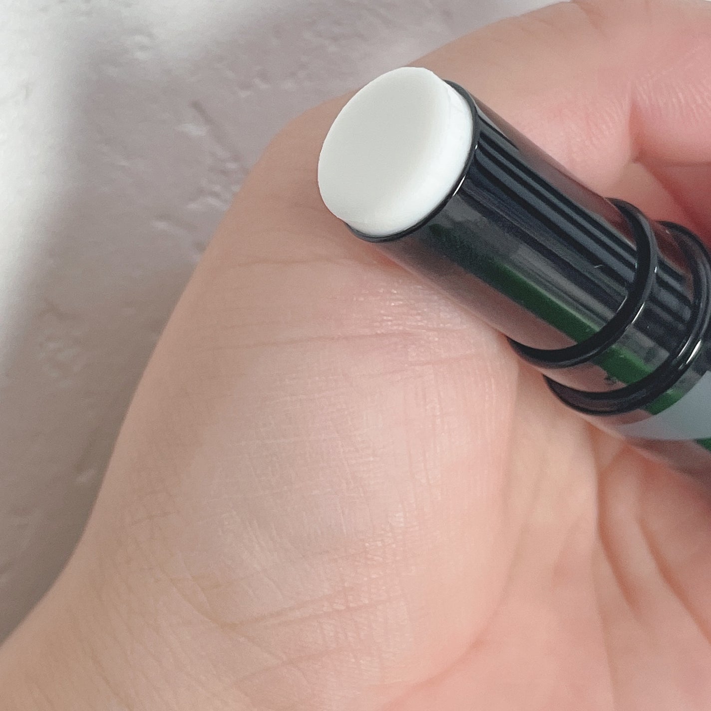 ピンポイントセバムオフ スティック/プリマヴィスタ/化粧下地を使ったクチコミ(3枚目)