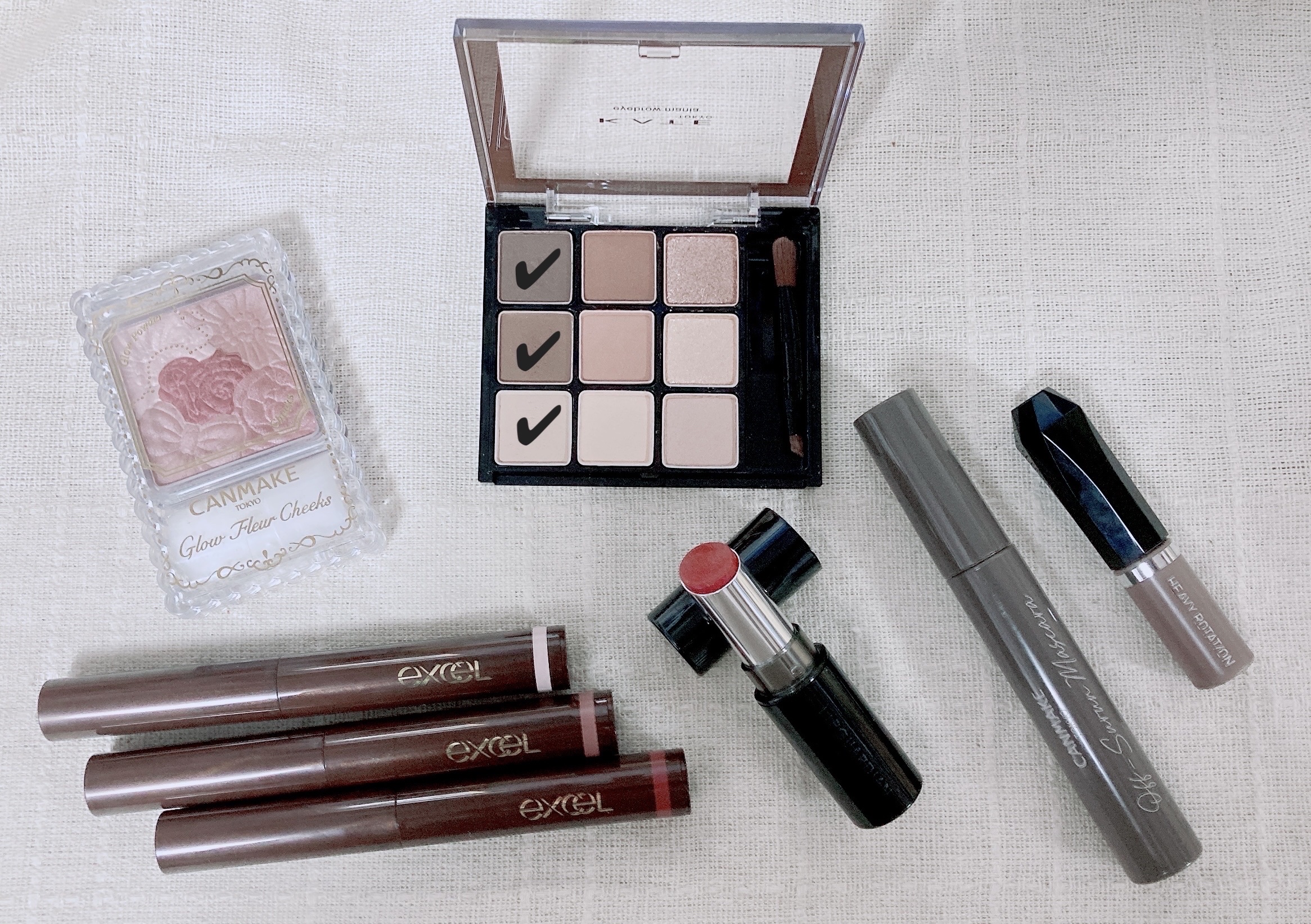 グロウフルールチークス/キャンメイク/パウダーチークを使ったクチコミ（1枚目）