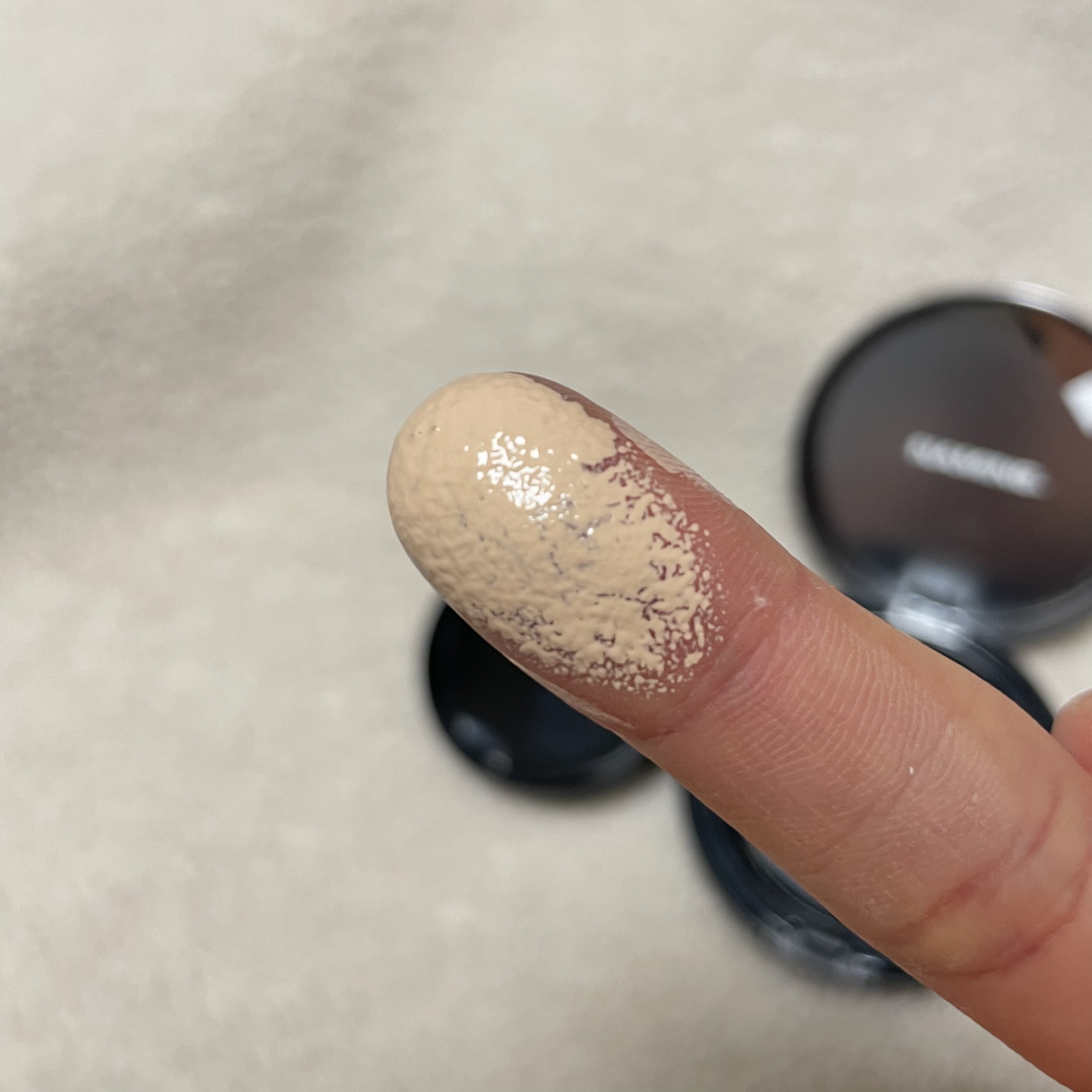 ネーミング ゼログラビティ カバーフィットクッション/NAMING./クッションファンデーションを使ったクチコミ（3枚目）