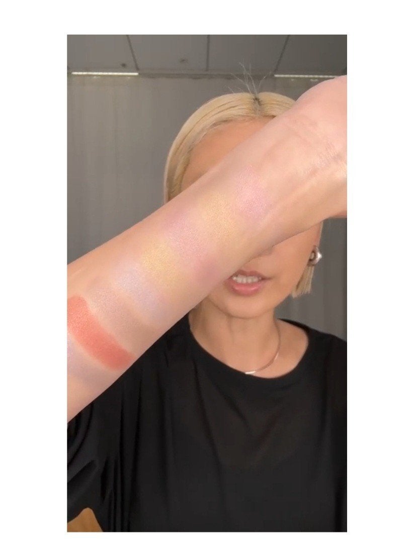 アディクション ザ アイシャドウ プリズム/ADDICTION/単色アイシャドウを使ったクチコミ(2枚目)