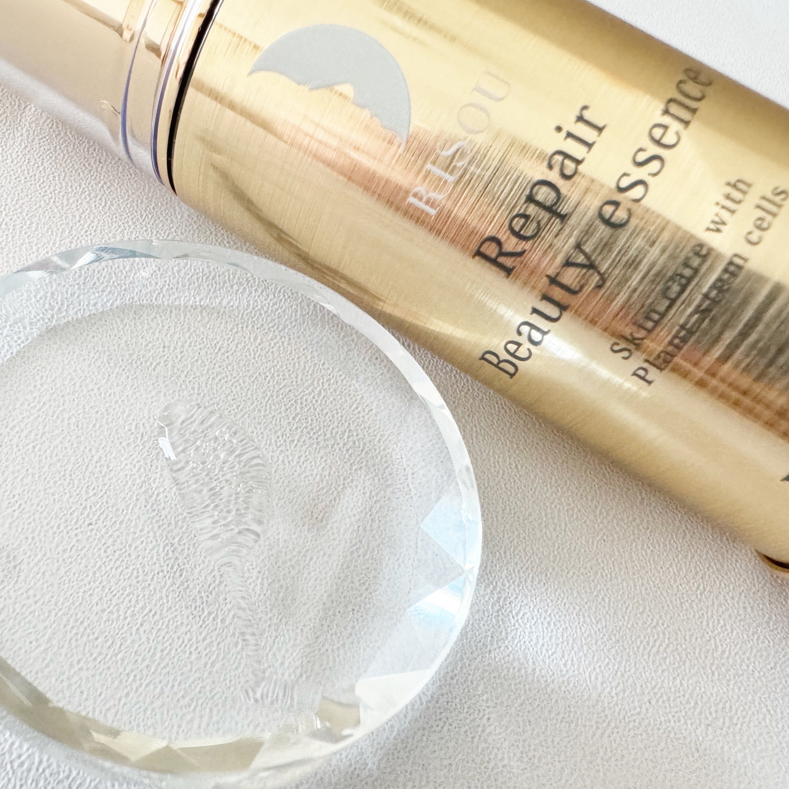 リソウ リペアビューティーエッセンス AP/リソウコーポレーション/美容液を使ったクチコミ（3枚目）