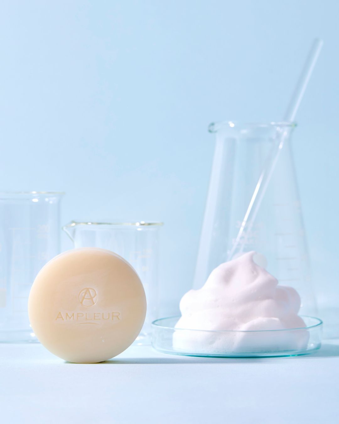 ブライトニングバー/アンプルール/洗顔石鹸を使ったクチコミ（2枚目）