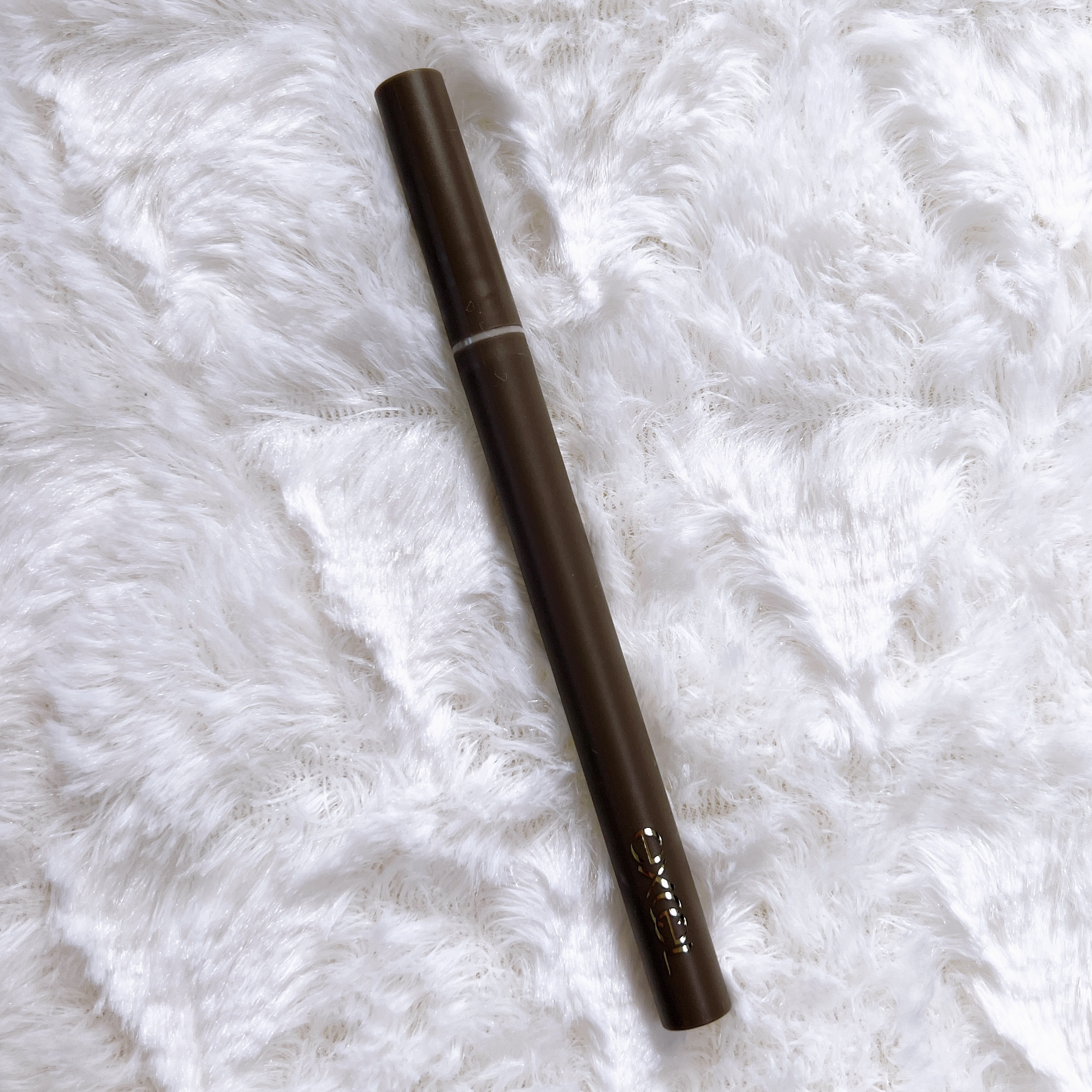 メロウシェード リキッドライナー ML02 モカグレージュ/excel/リキッドアイライナーを使ったクチコミ（1枚目）