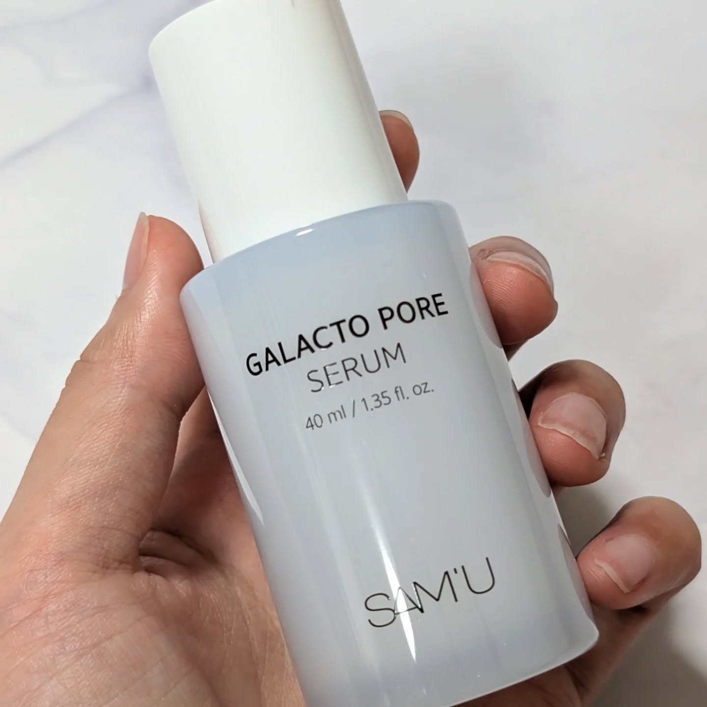 ◇サミュ　ガラクトポアセラム

毛穴ケアにガラクトミセスが良いらしい…！！
肌キメを整えてくれるんだって。

AHA＋BHA＋PHAが配合されてるから角質ケアもしてくれる。

ベタつかないけどしっとり保湿されてる感じ。
ポンプタイプの美容液