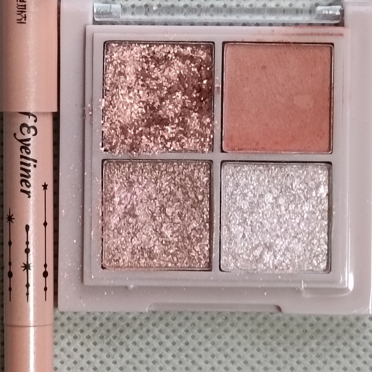 マット＆クリスタルチークス/キャンメイク/パウダーチークを使ったクチコミ（3枚目）