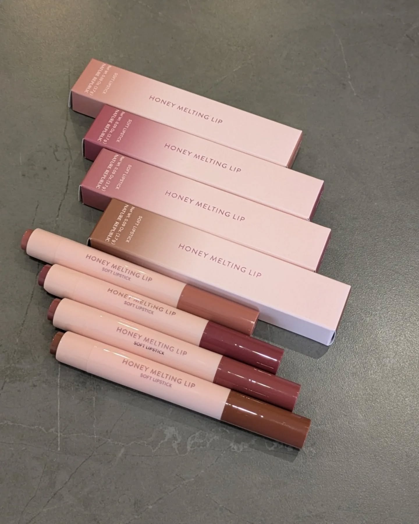 ハニーメルティングリップ/ネイチャーリパブリック/口紅を使ったクチコミ（3枚目）