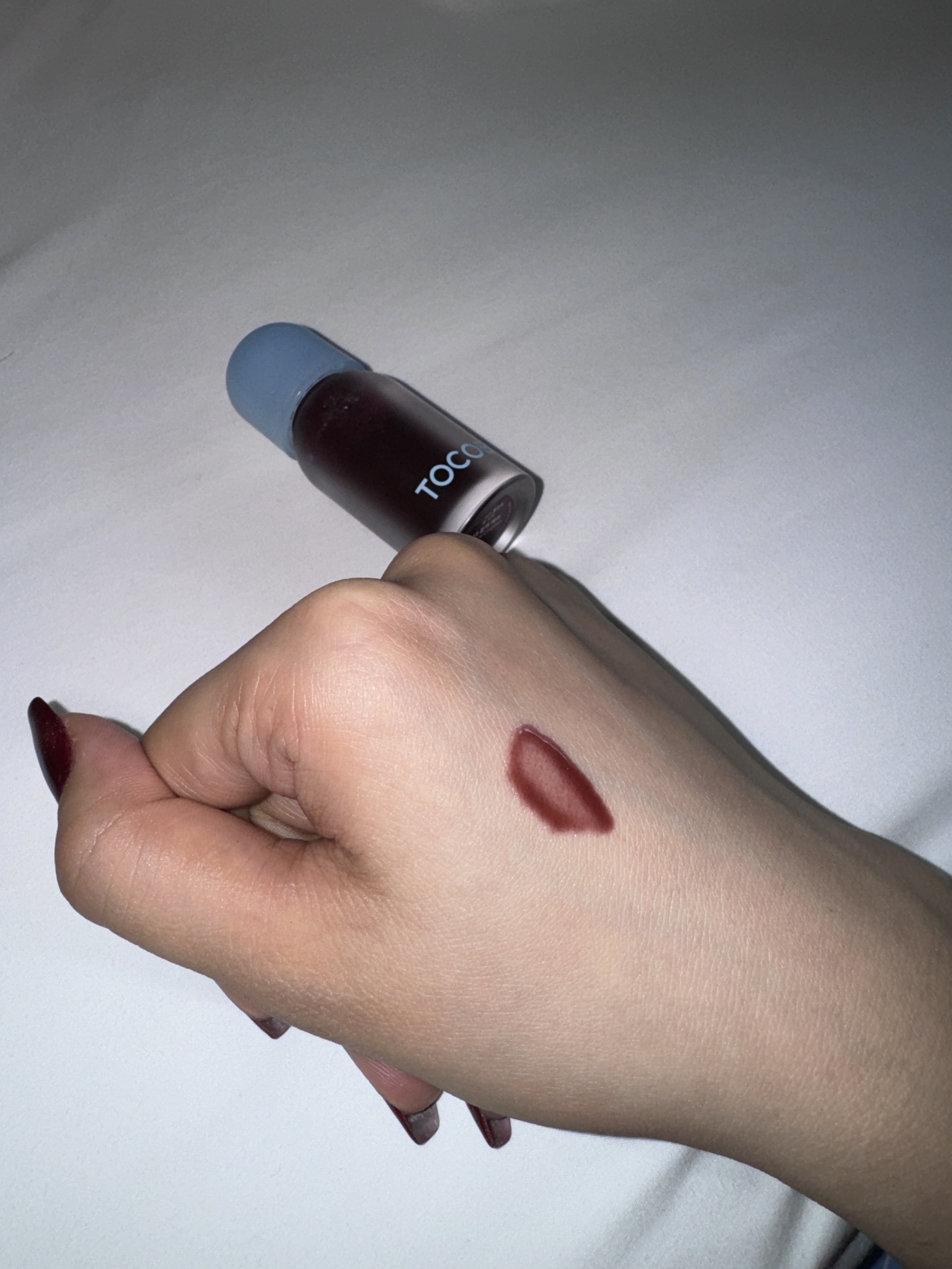 ジューシーベリープランピングリップオイル/TOCOBO/リップグロスを使ったクチコミ（3枚目）