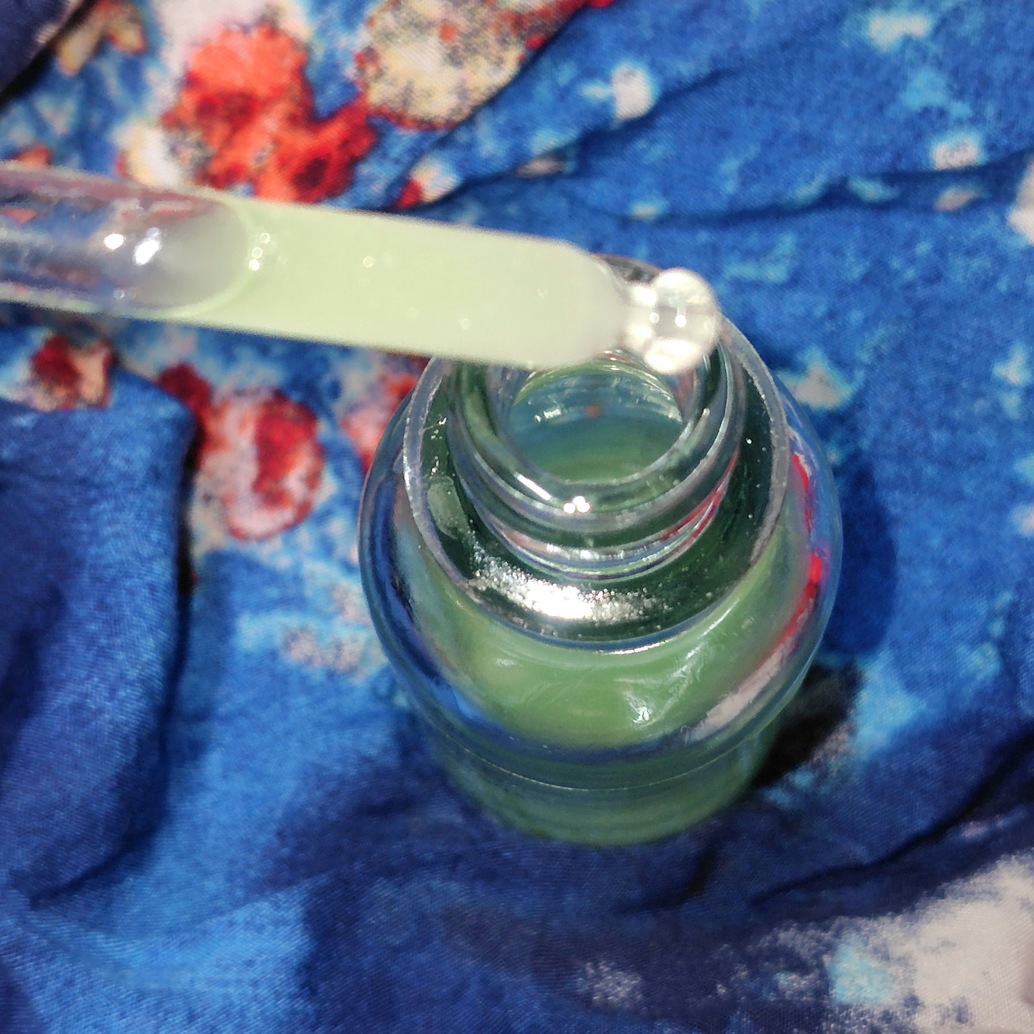 薬用 メディカル アンチヘアロスセラム/L'OCCITANE/頭皮ローションを使ったクチコミ（3枚目）