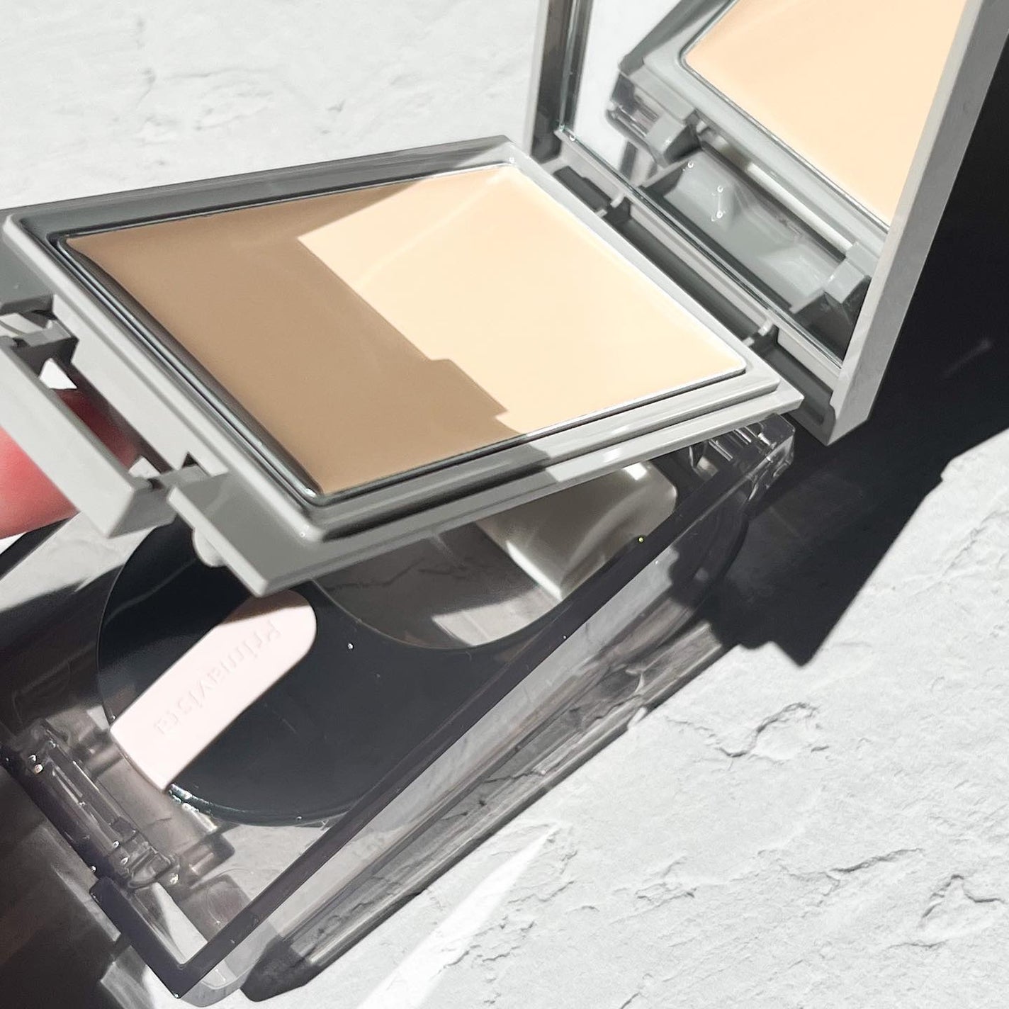 プリマヴィスタ デイトリートメントバーム 〈ローラータイプ〉/プリマヴィスタ/その他ファンデーションを使ったクチコミ(5枚目)