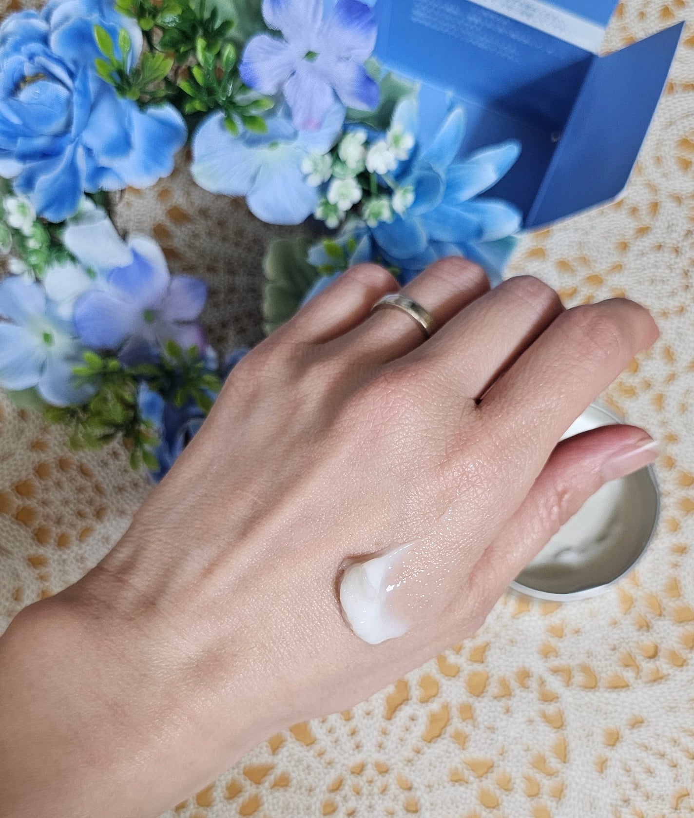 FIVE THIRTY Night-care cream/530/フェイスクリームを使ったクチコミ(4枚目)